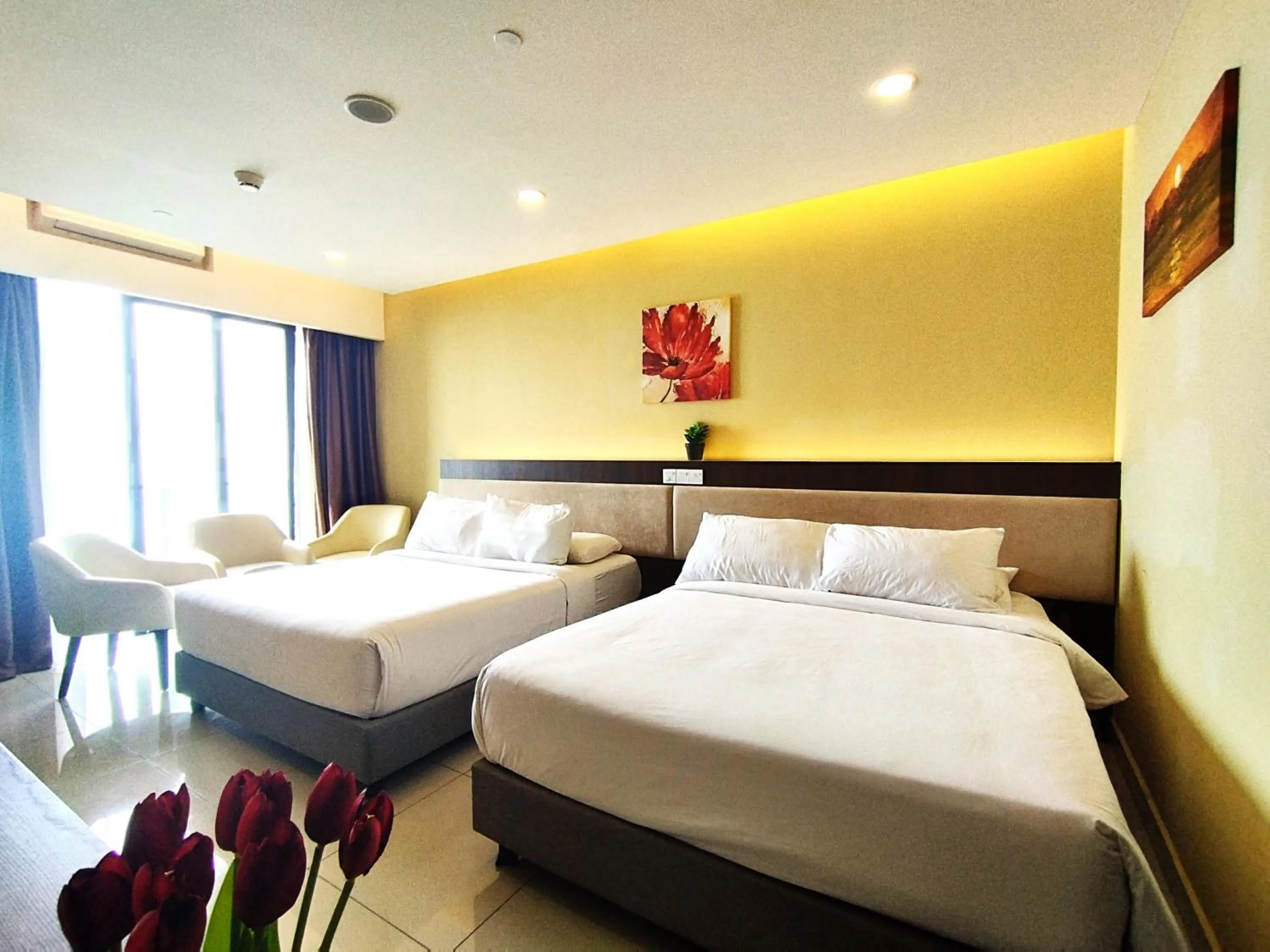 Bedroom, Bed in GENTING FoggyCold StayCation AT Ion Delemen By HAPYHOME