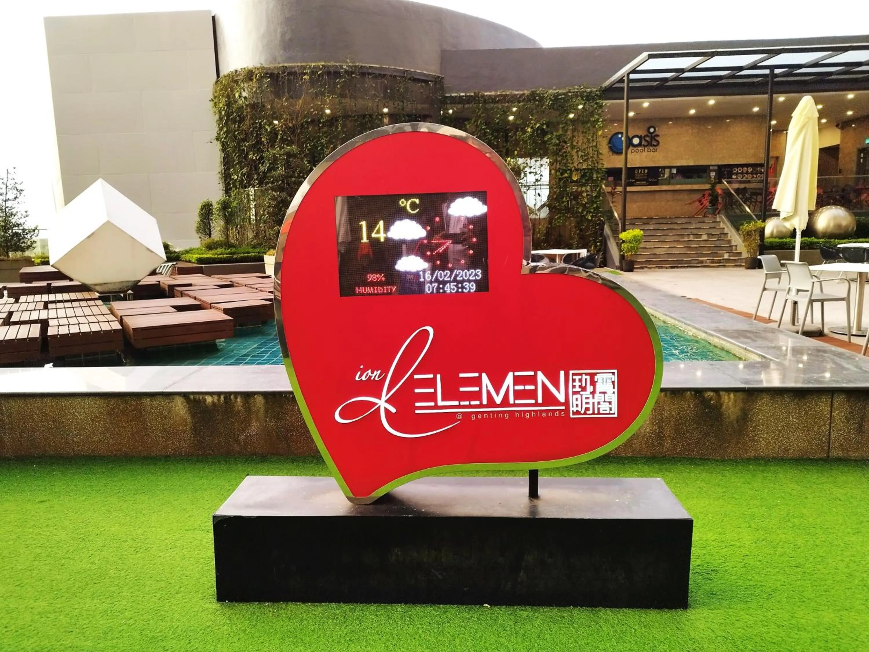 GENTING FoggyCold StayCation AT Ion Delemen By HAPYHOME