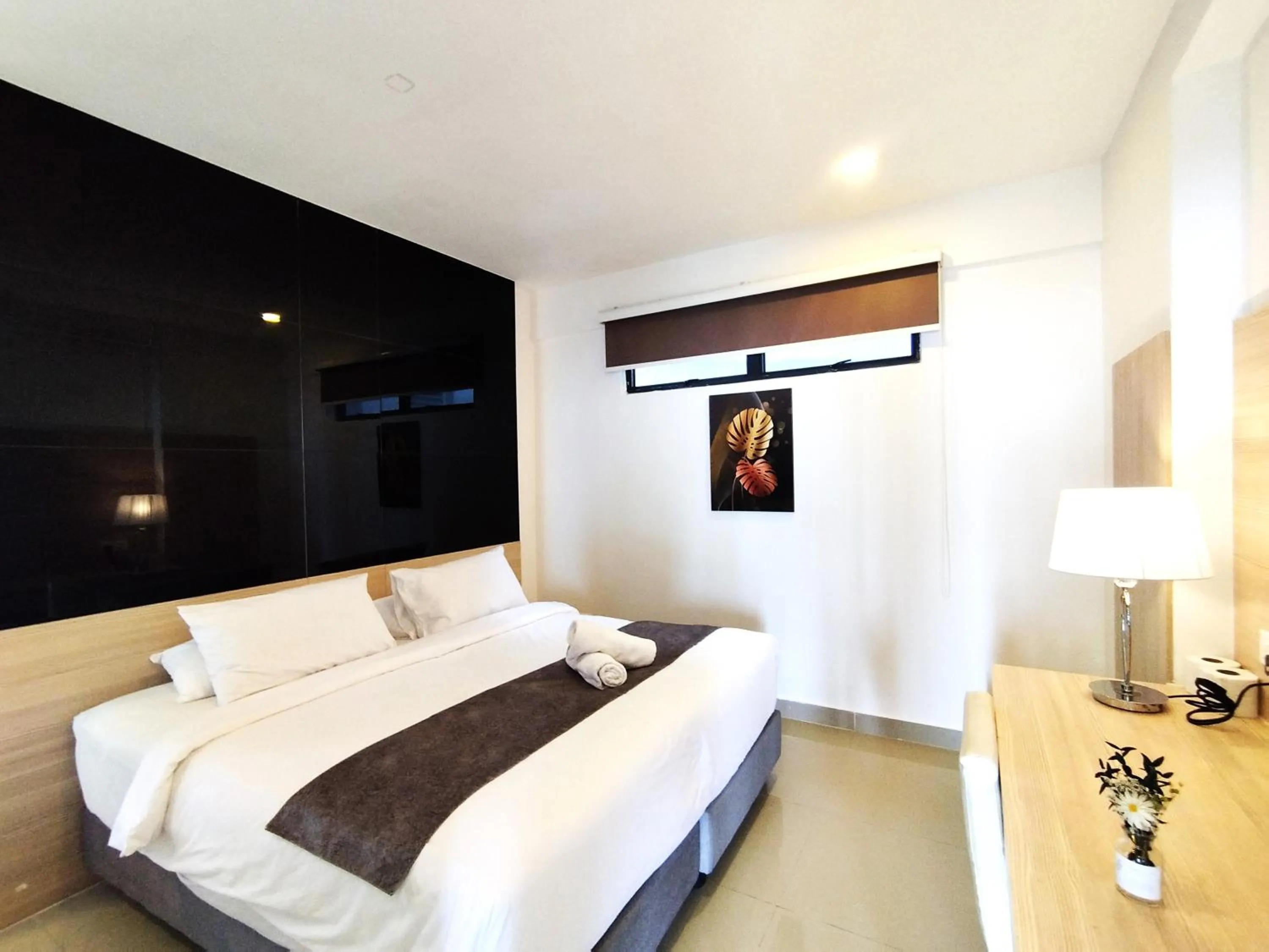 Bedroom, Bed in GENTING FoggyCold StayCation AT Ion Delemen By HAPYHOME