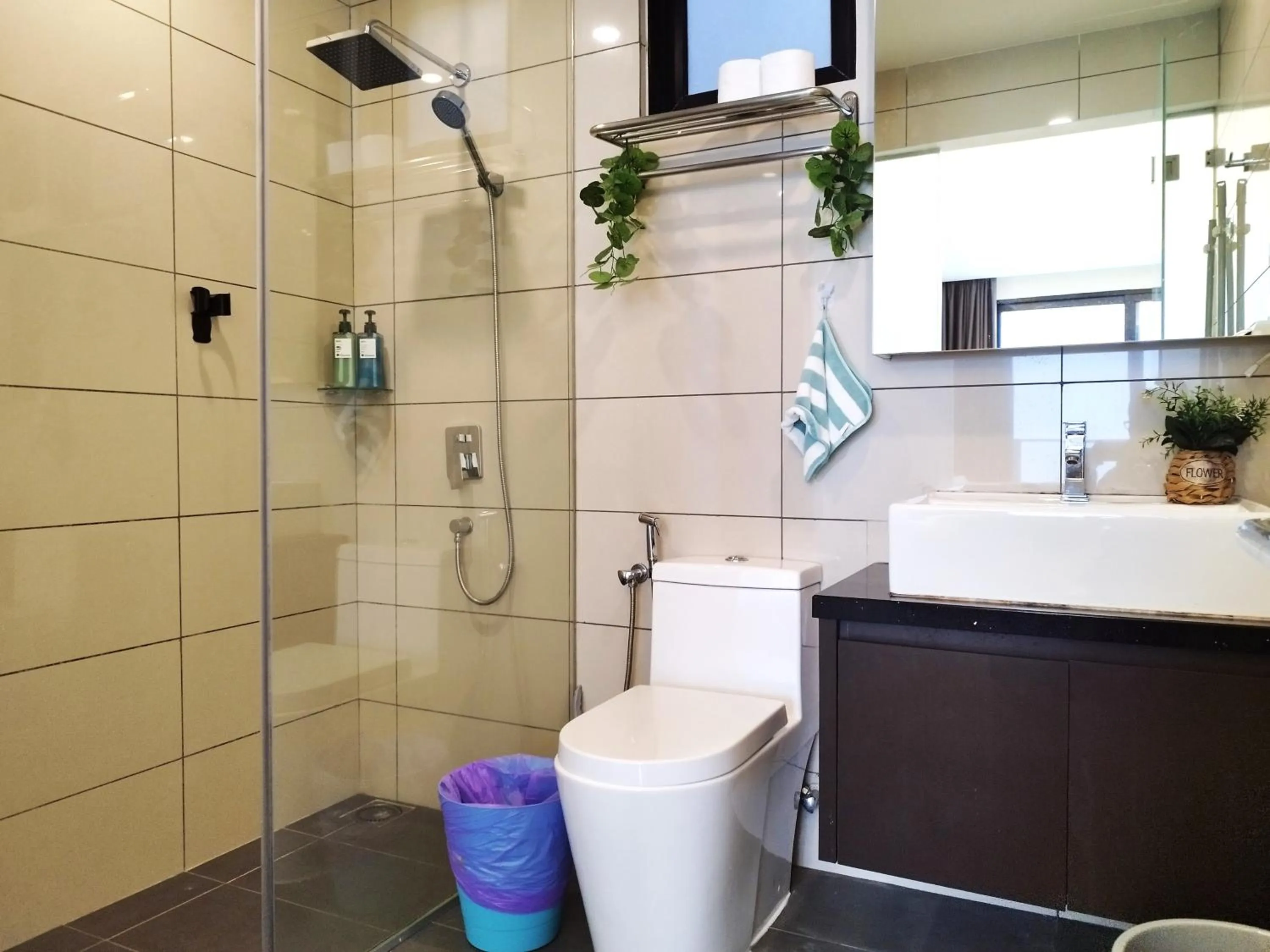 Bathroom in GENTING FoggyCold StayCation AT Ion Delemen By HAPYHOME