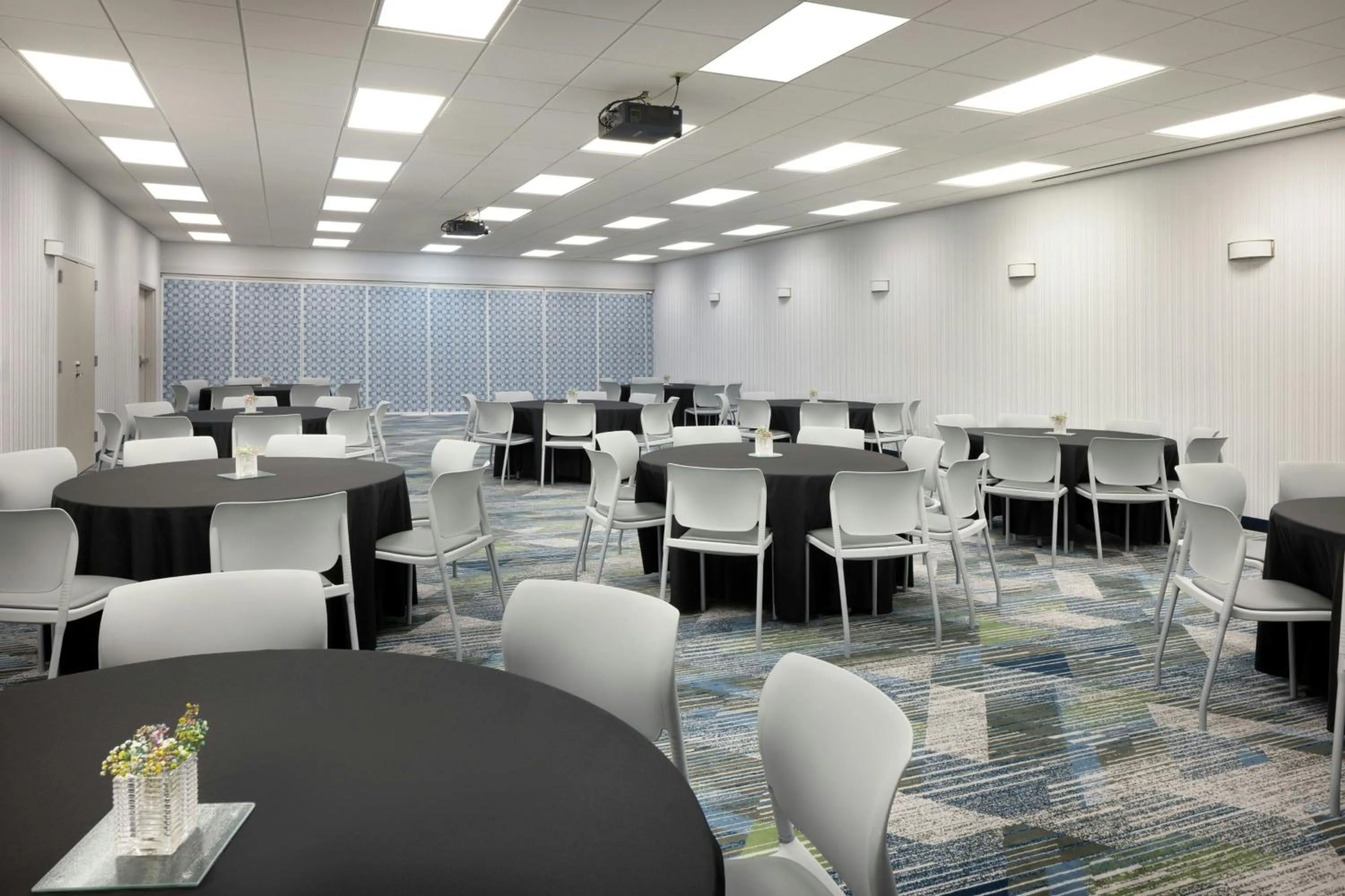Meeting/conference room in SpringHill Suites by Marriott Wichita Airport