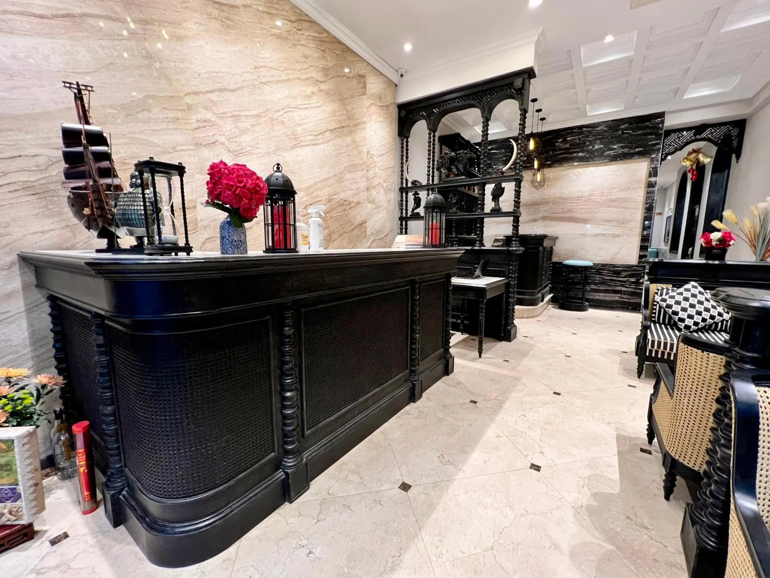 Lobby or reception in Hanoi Graceful Hotel and Travel