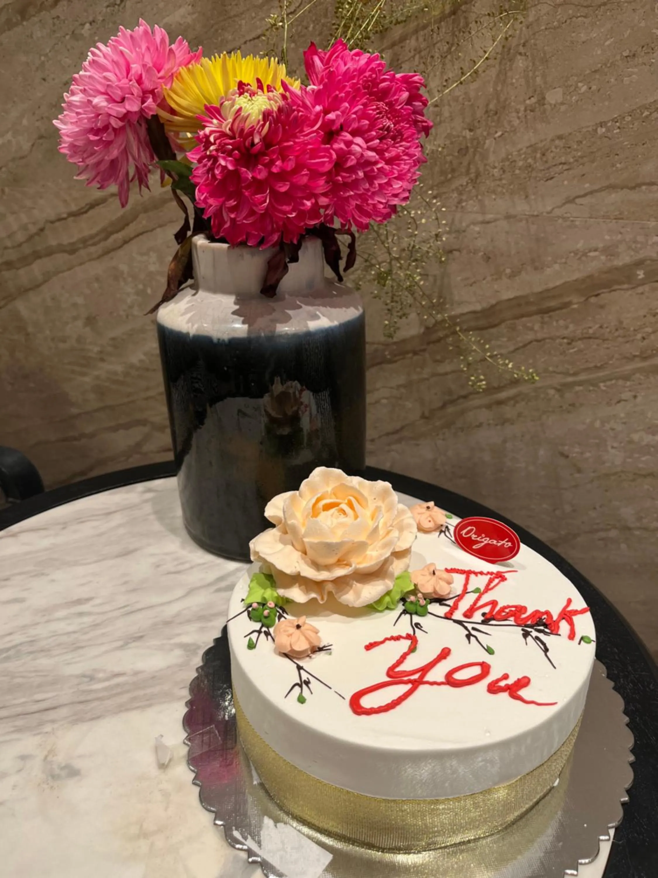 Food and drinks in Hanoi Graceful Hotel and Travel