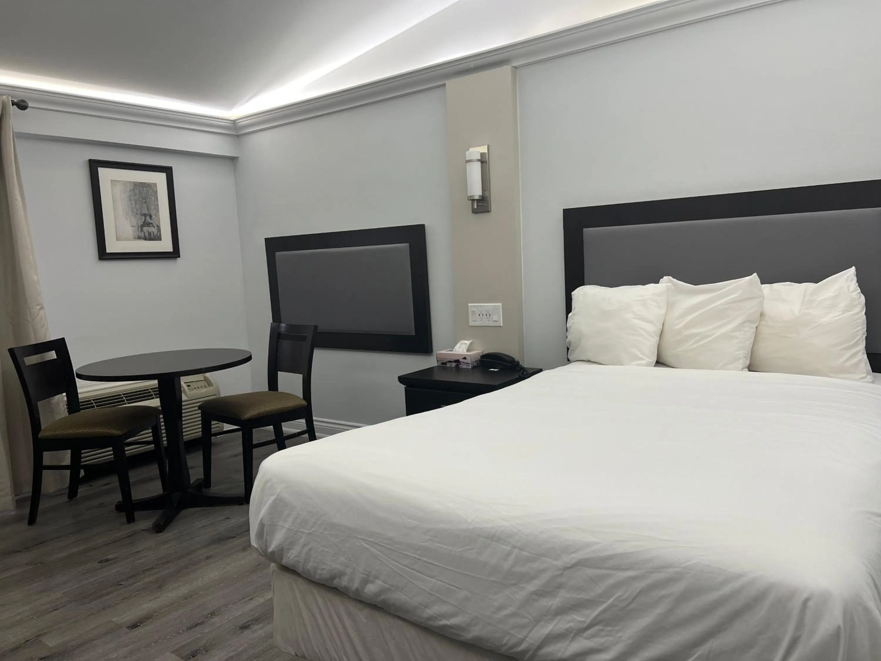 Travelodge by Wyndham Sarnia