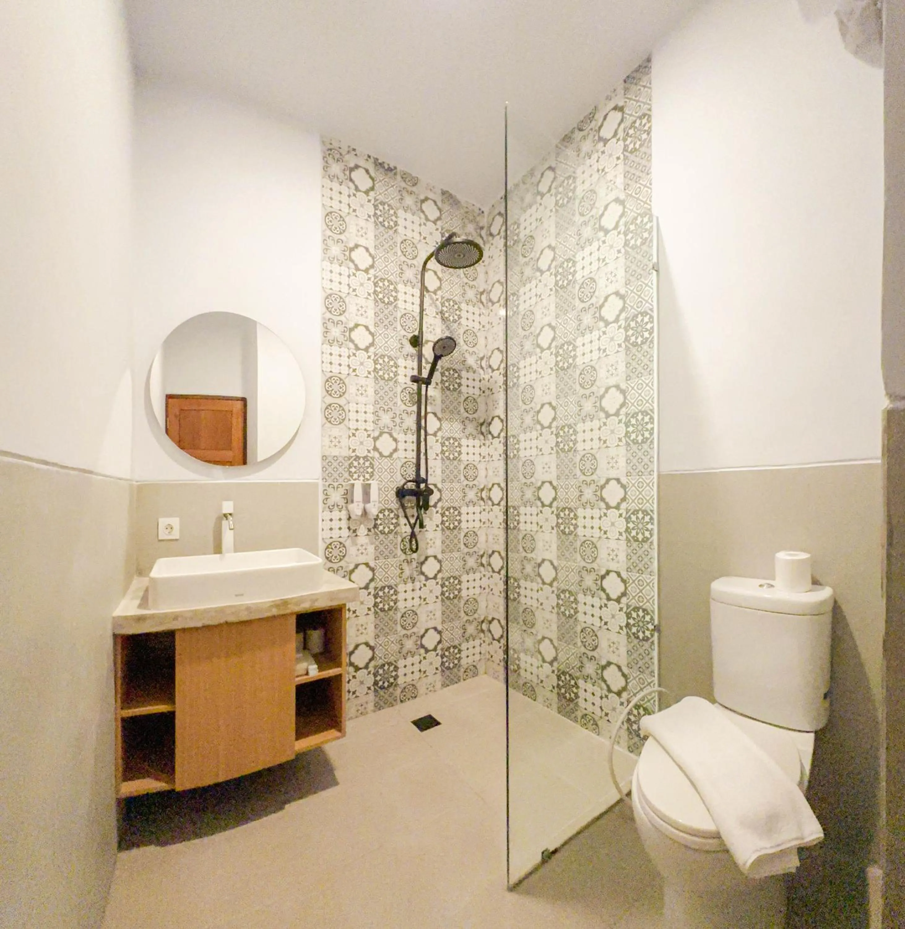 Bathroom in Vitasha Supala Ubud - Ubud Center prime location