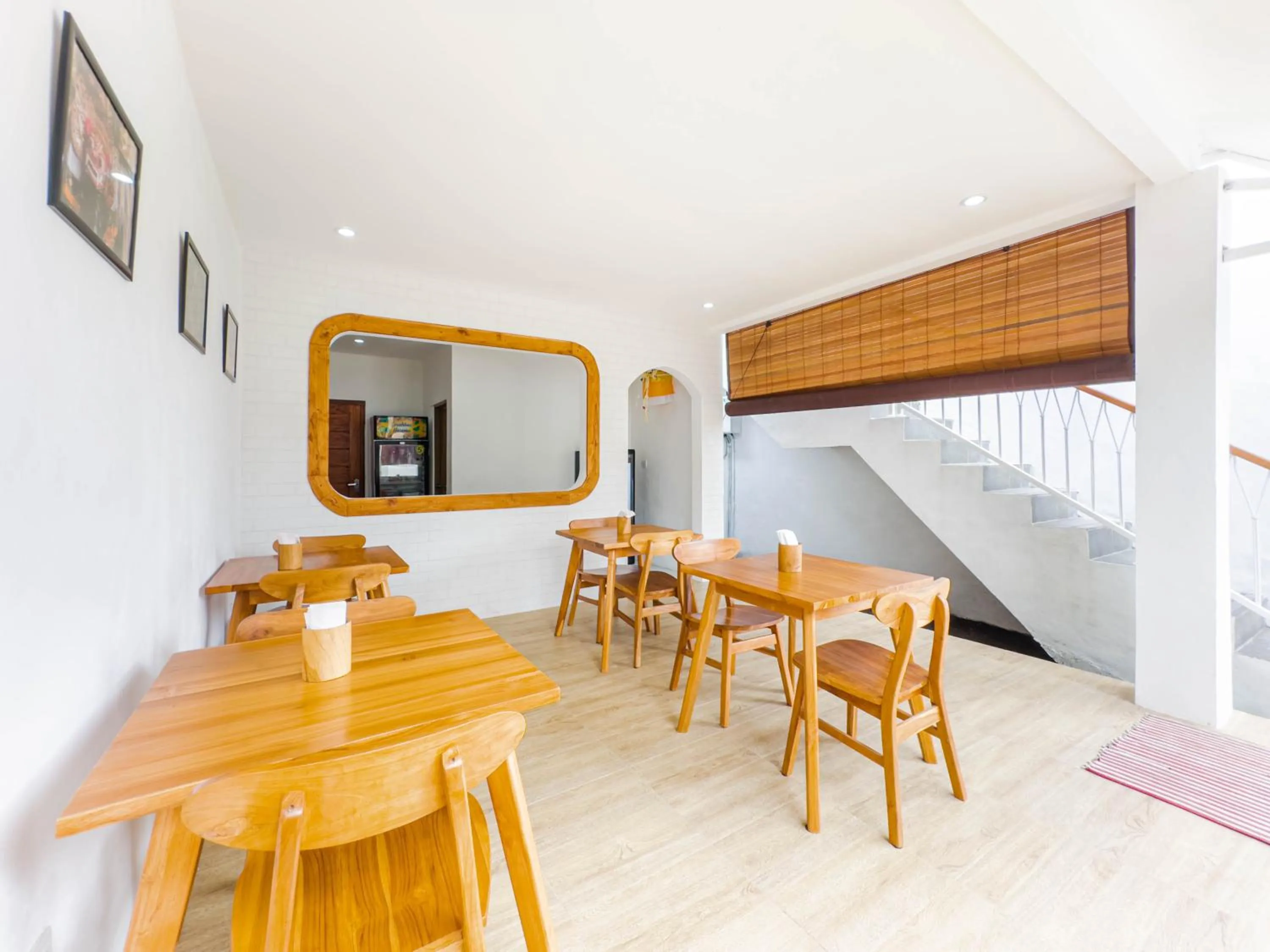 Restaurant/places to eat in Vitasha Supala Ubud - Ubud Center prime location