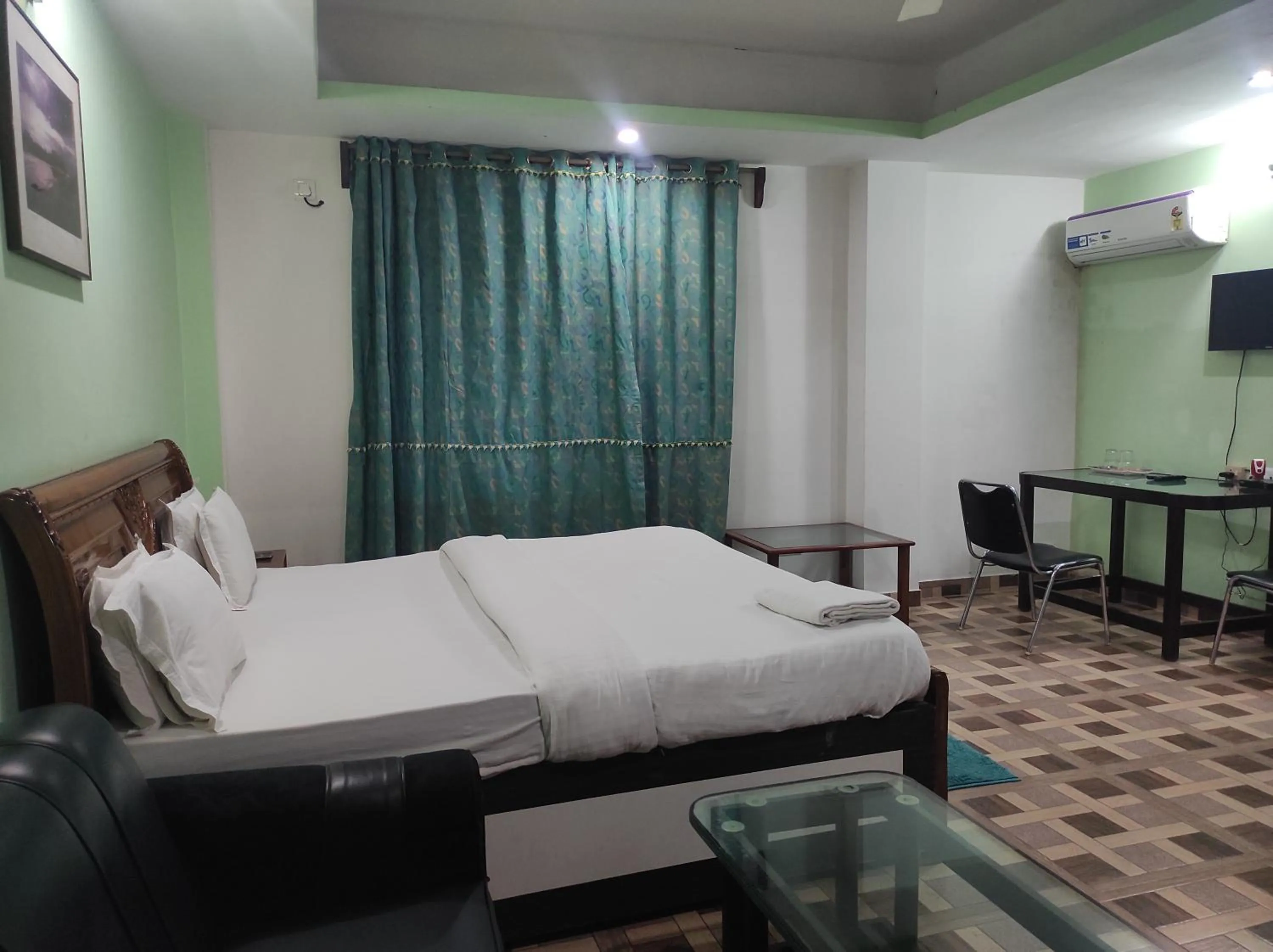 Bed in Hotel Sanjivani Heritage Top Best Budget Hotels in Dibrugarh, Assam