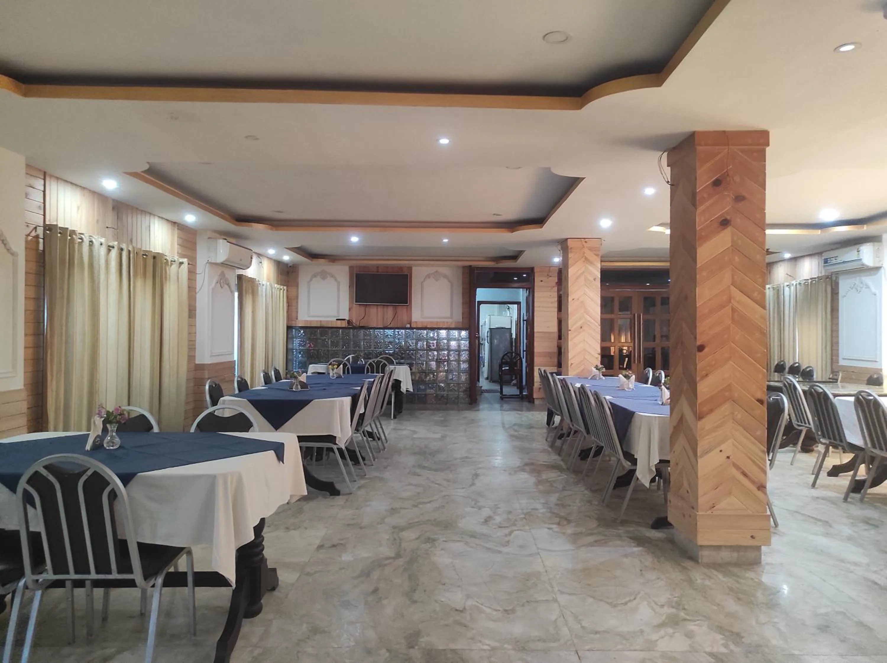 Restaurant/places to eat in Hotel Sanjivani Heritage Top Best Budget Hotels in Dibrugarh, Assam