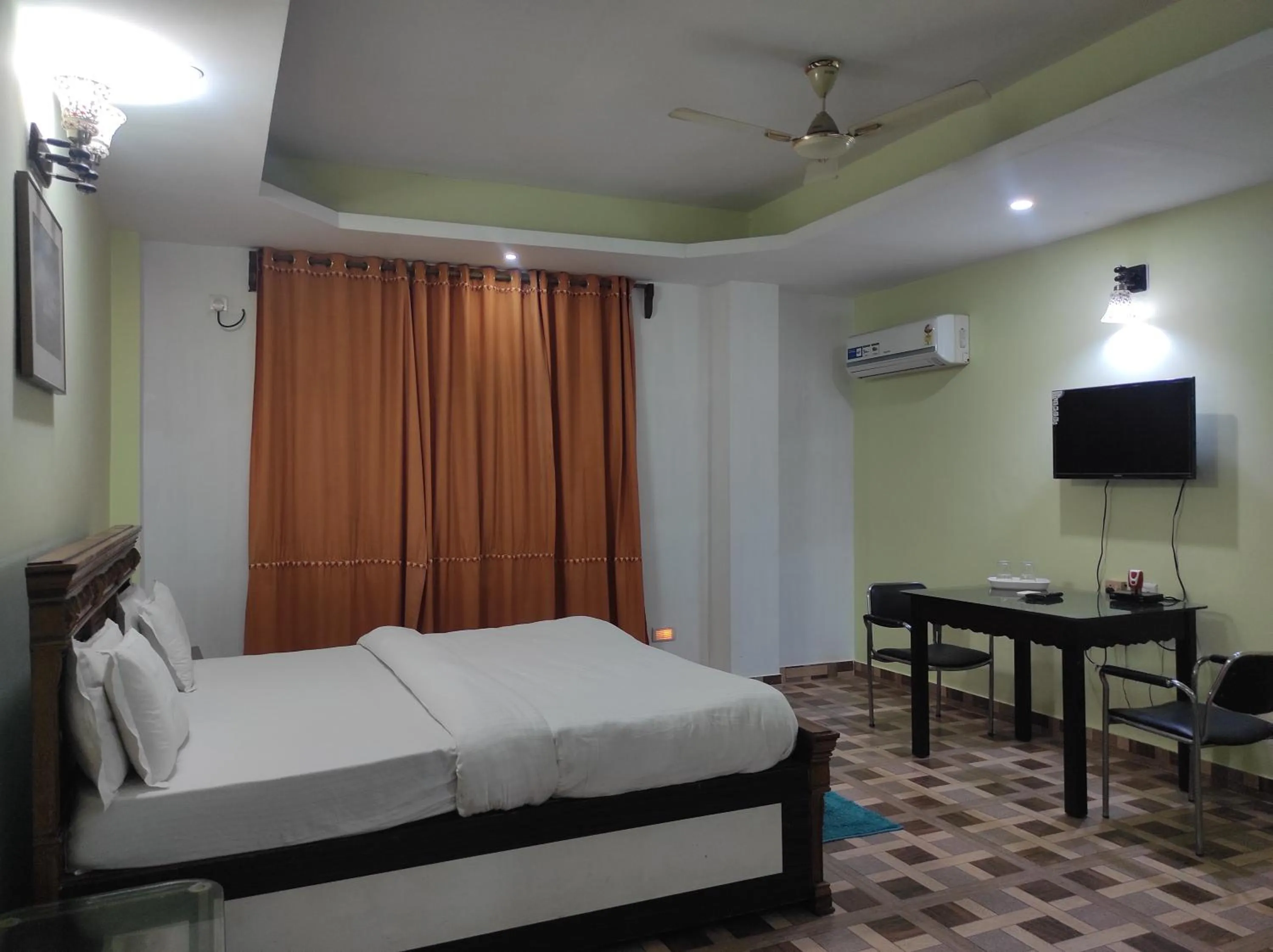 Communal lounge/ TV room in Hotel Sanjivani Heritage Top Best Budget Hotels in Dibrugarh, Assam