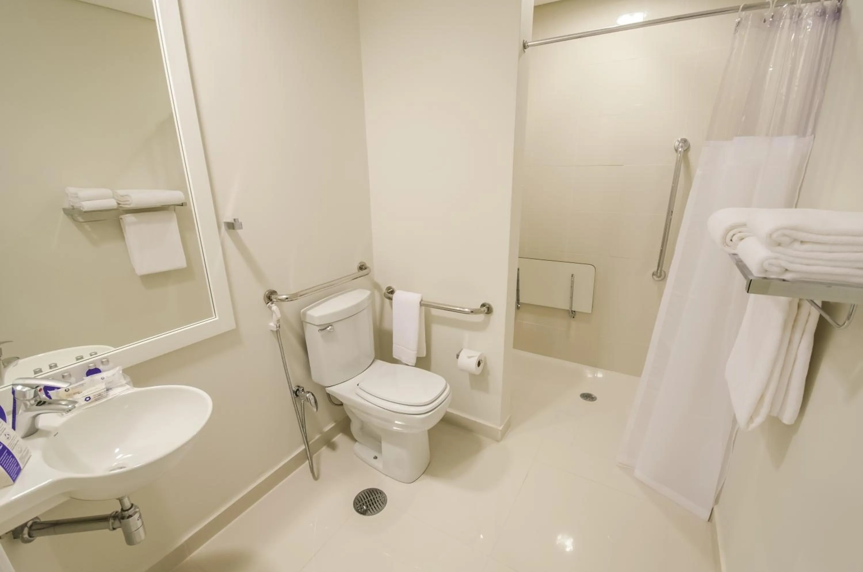 Bathroom in Doral Guarujá