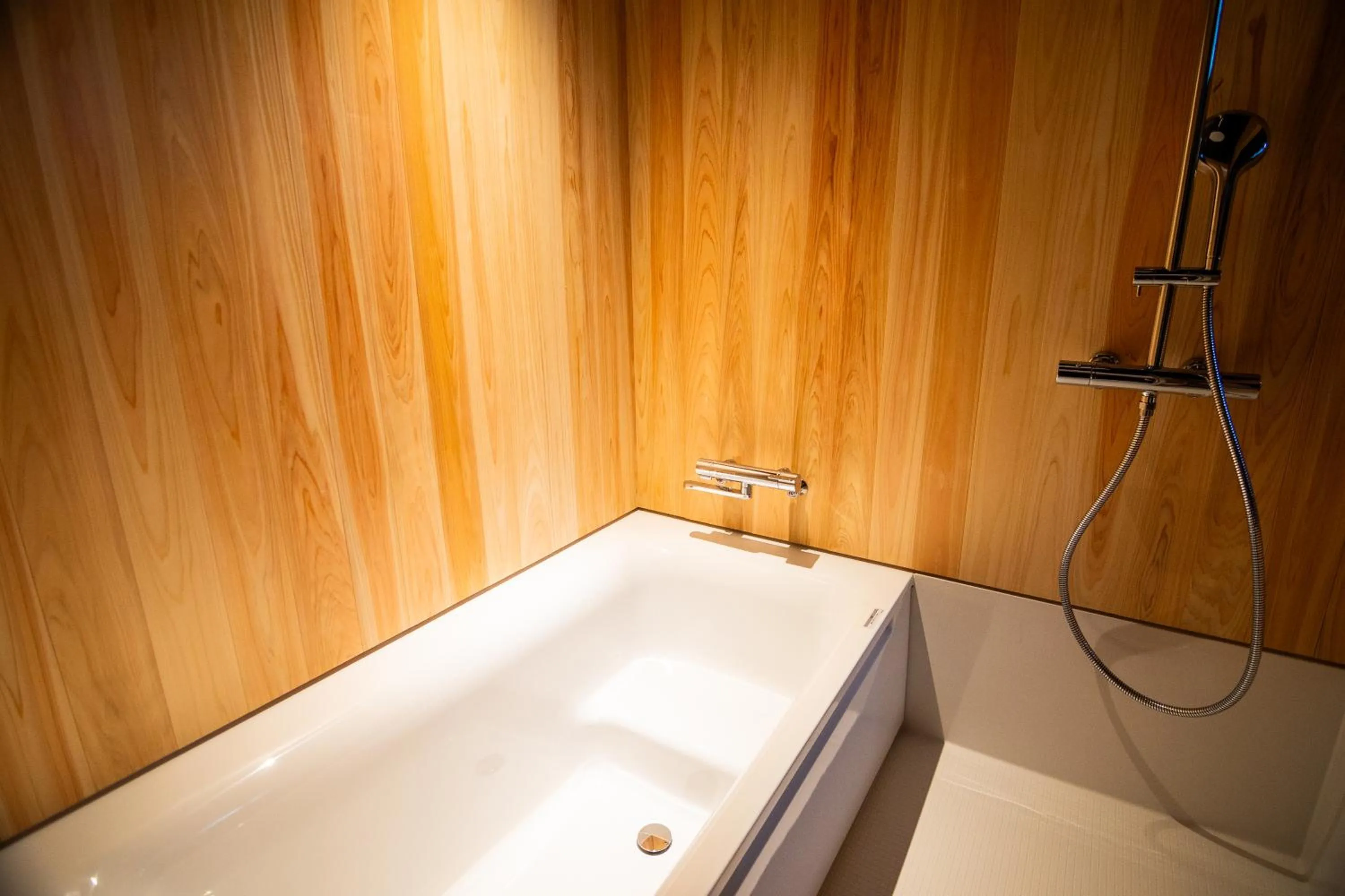 Bathroom in Auberge Homachi Mikuniminato