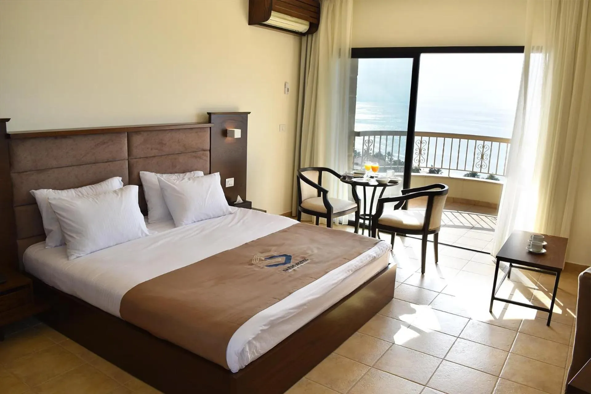 View (from property/room), Bed in Sands Hotel