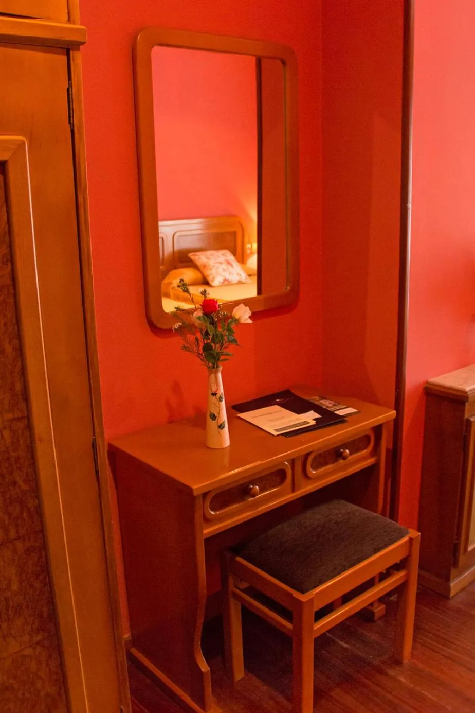 Decorative detail in Alojamiento Calzada Romana