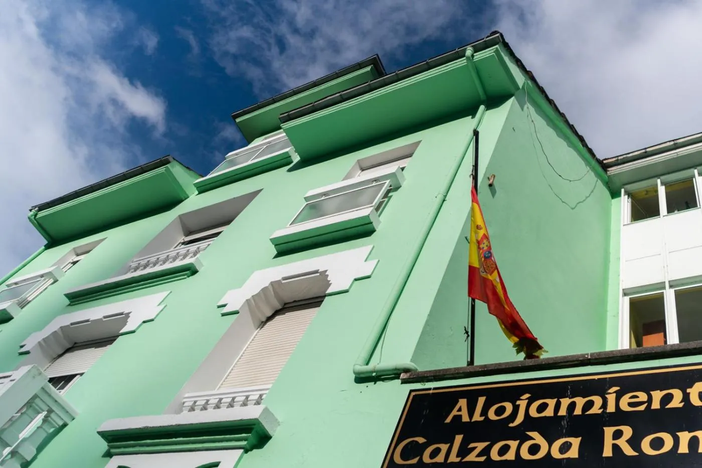 Property building in Alojamiento Calzada Romana