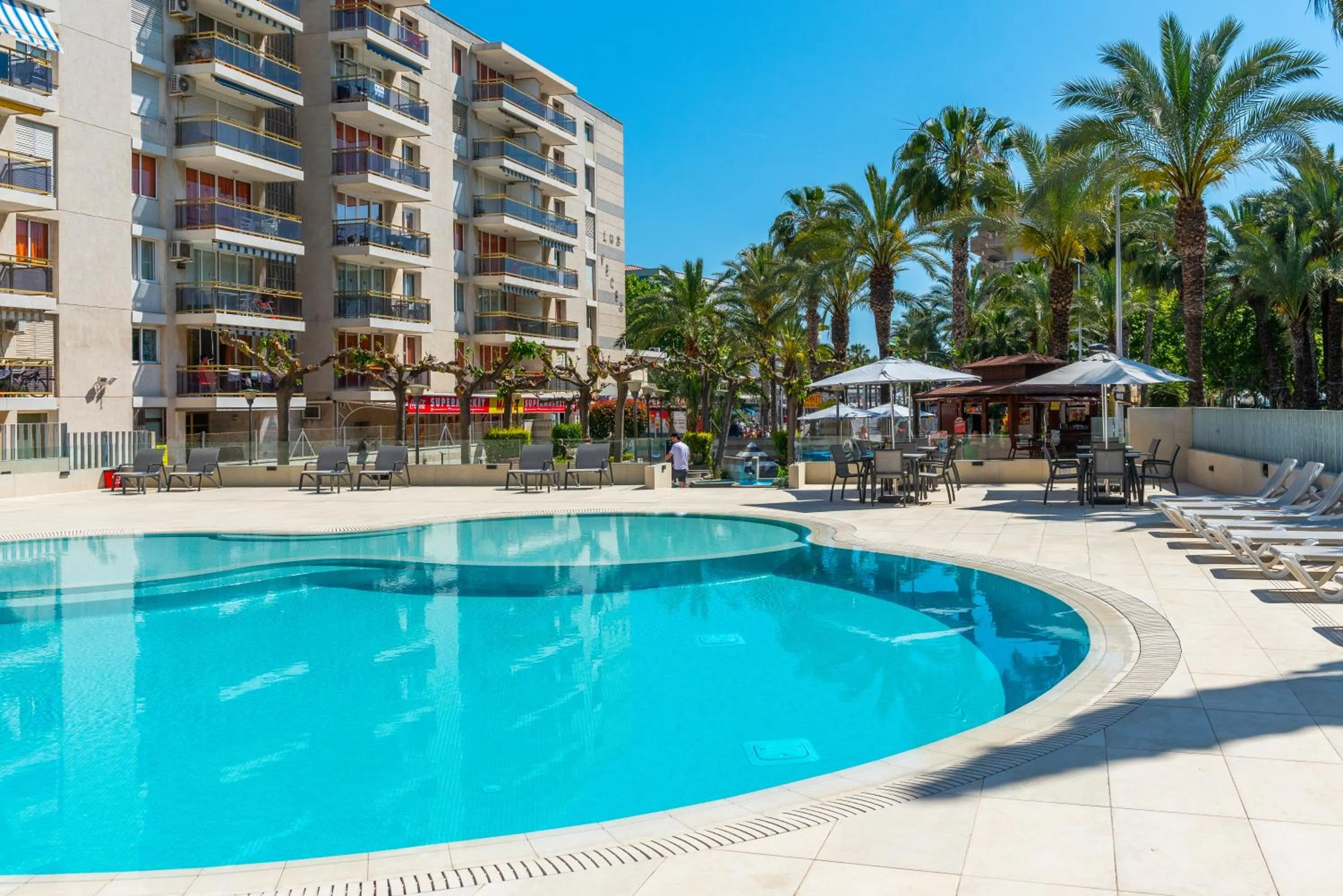 Swimming pool in Rentalmar Navarra family suites