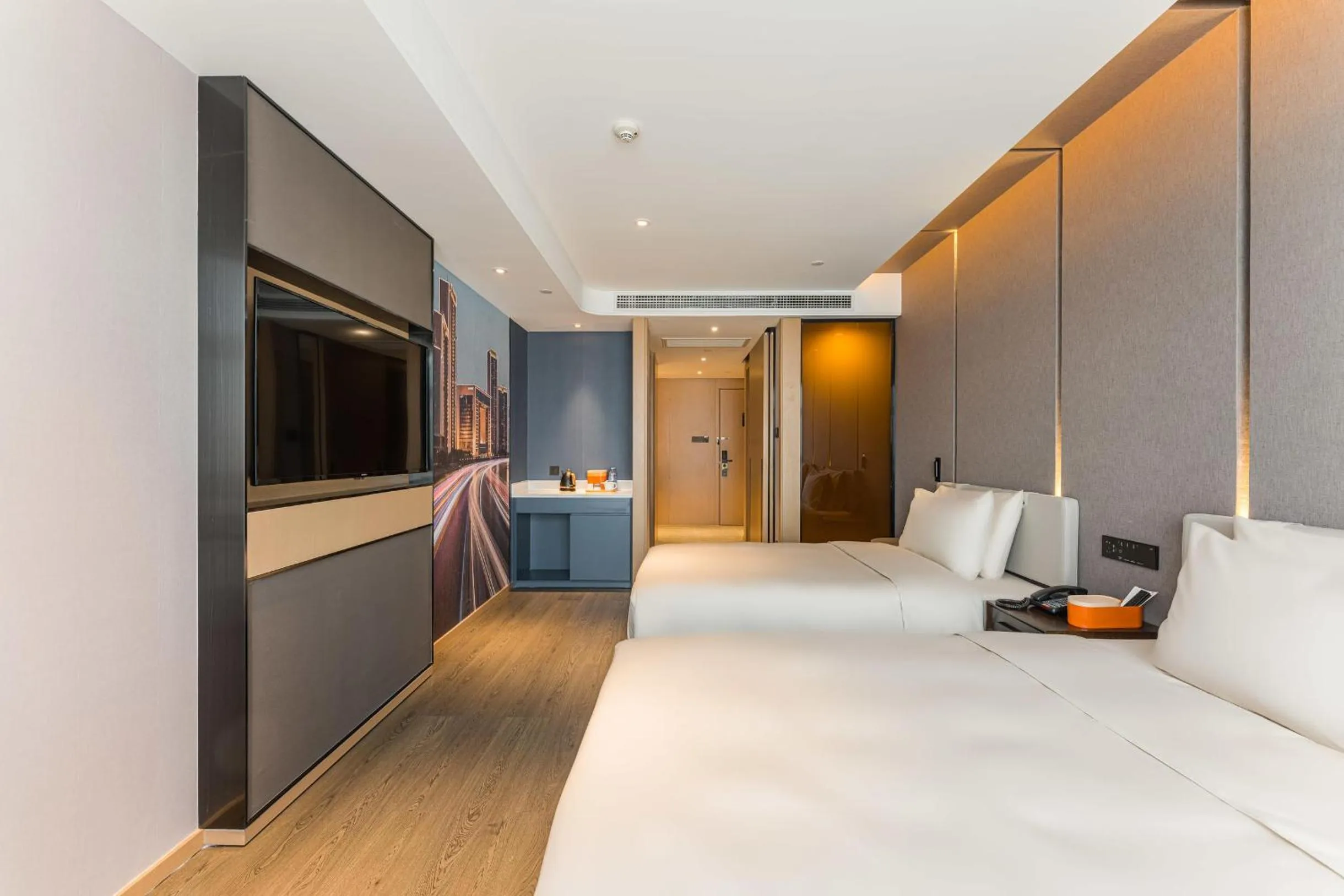 Atour Hotel Tianjin Binhai High Speed Railway Station