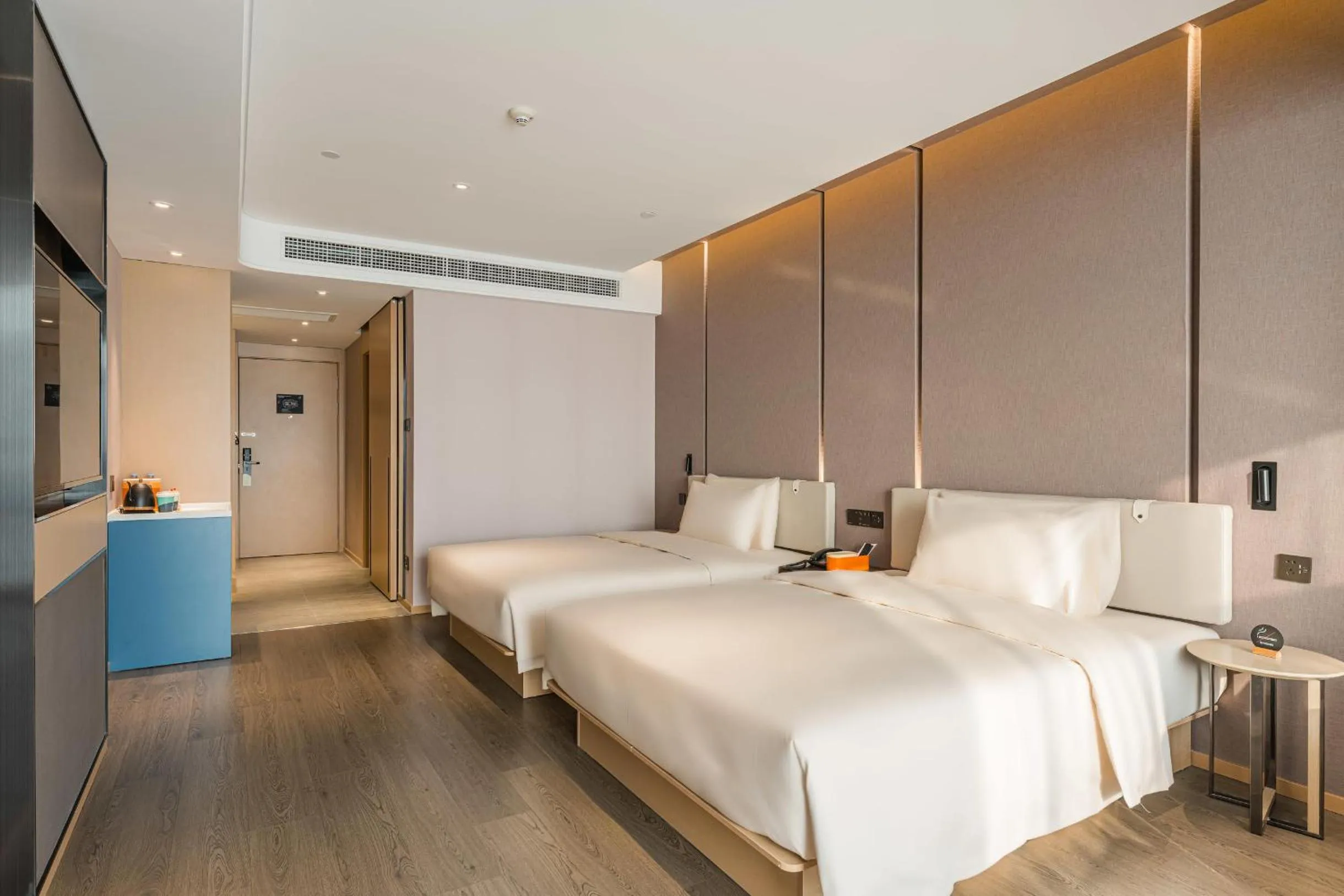 Atour Hotel Tianjin Binhai High Speed Railway Station