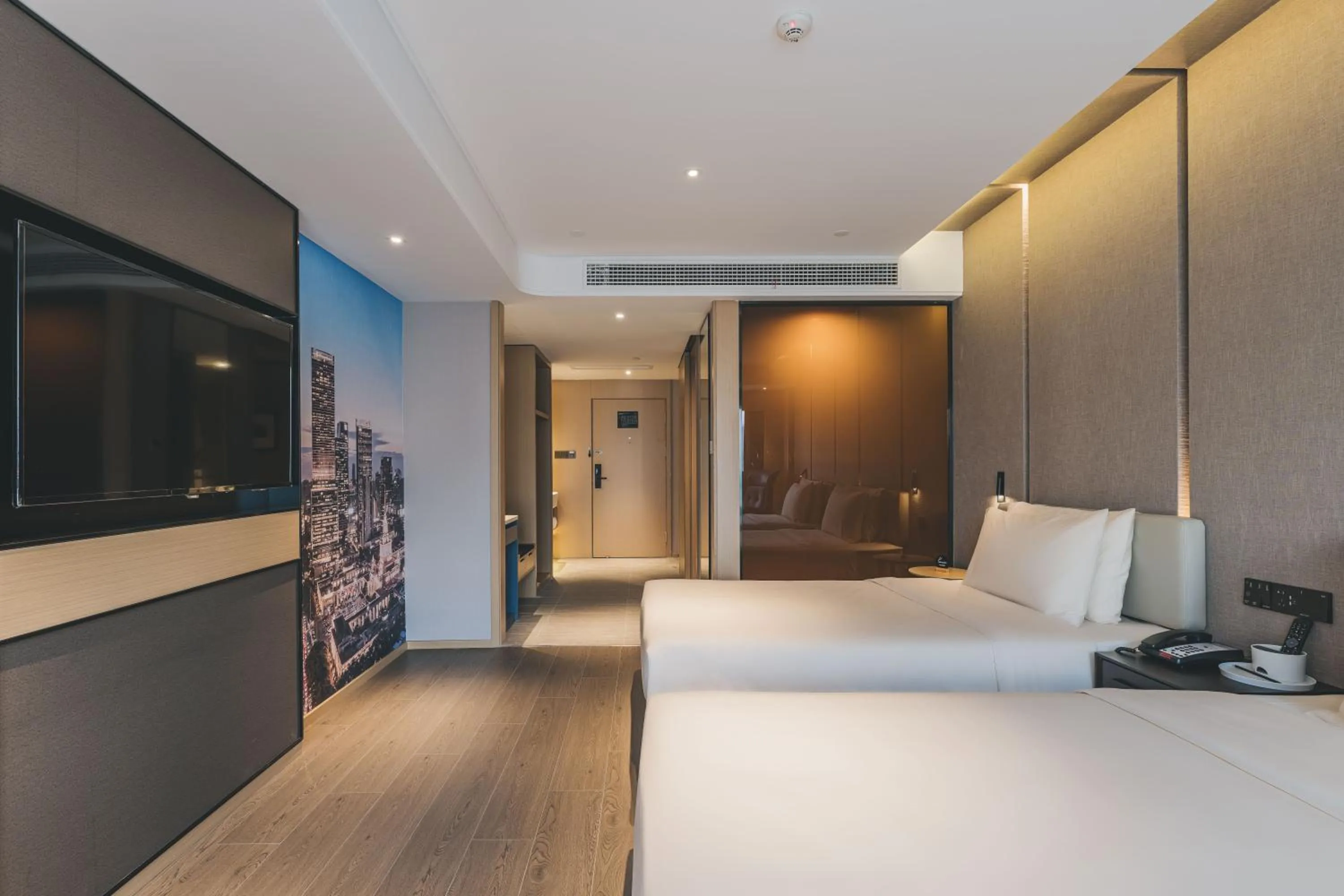 Bedroom in Atour S Hotel Shanghai Xujiahui Tianyaoqiao