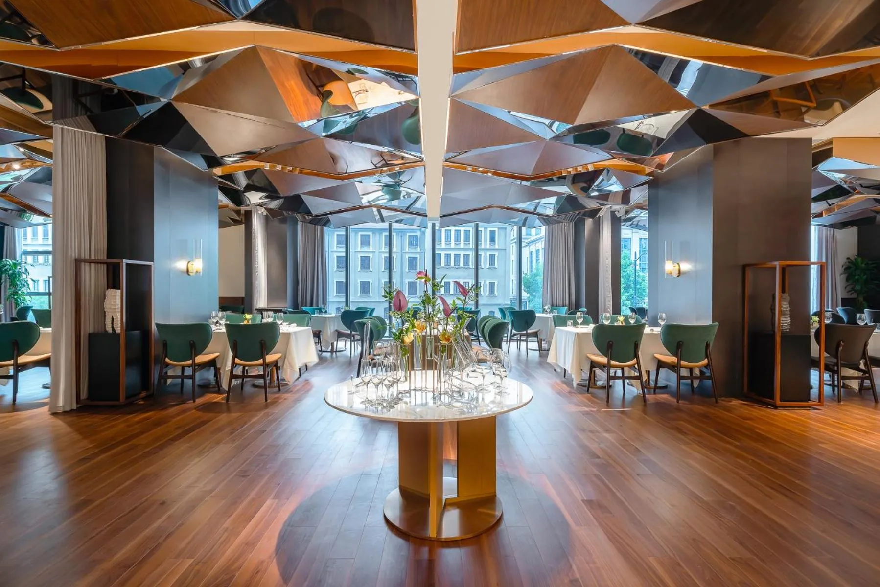 Restaurant/places to eat in Atour Mansion Shanghai City Center