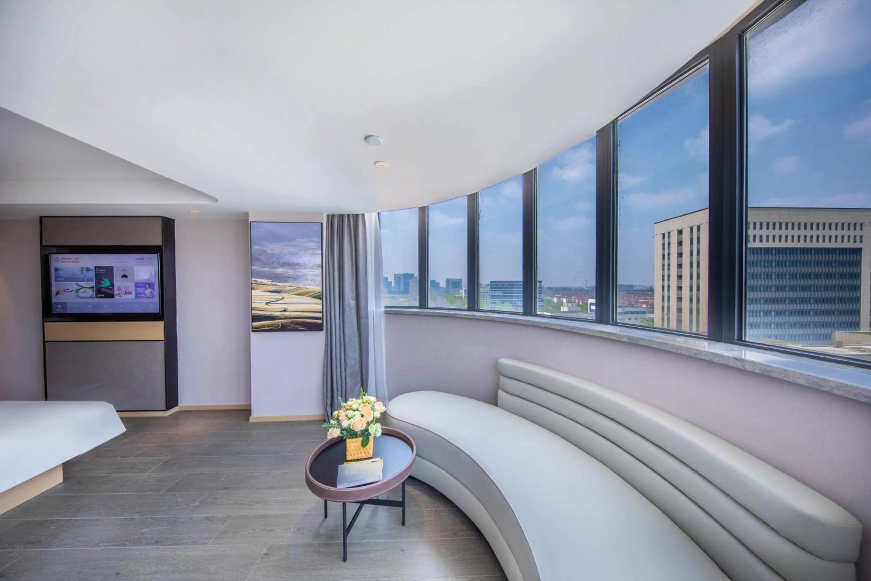 Seating area in Atour Hotel Shanghai Xinzhuang CBD