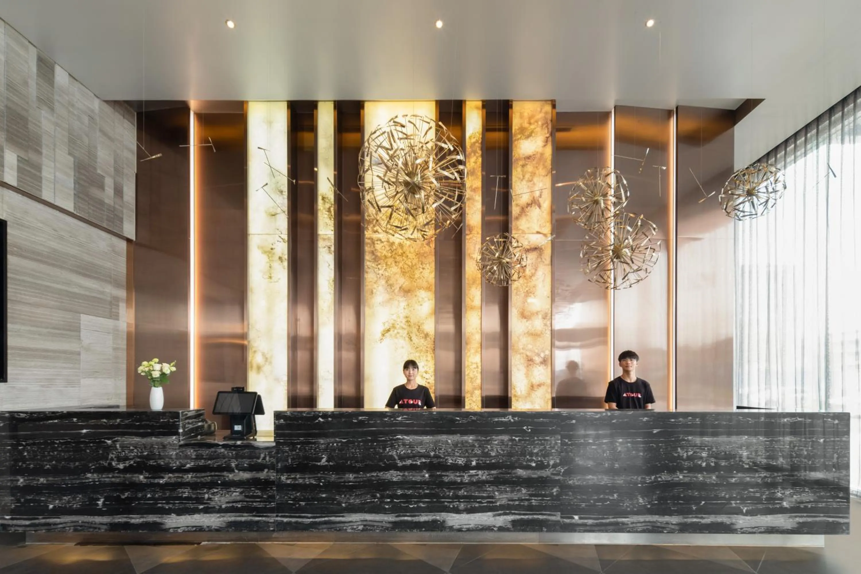 Lobby or reception in Atour X Hotel Shanghai International Tourism and Resort Safari Park