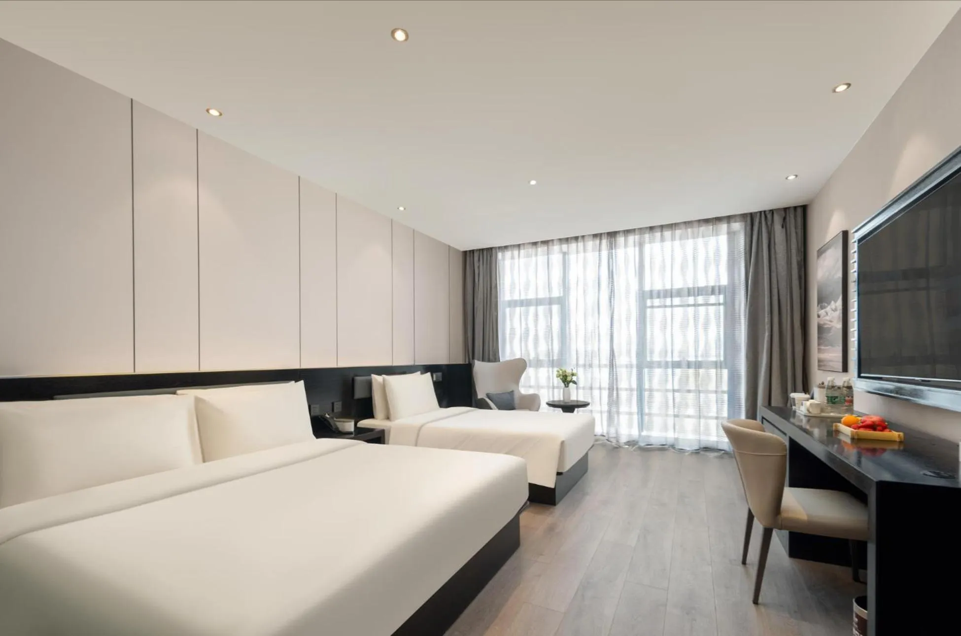 Photo of the whole room, Bed in Atour X Hotel Shanghai International Tourism and Resort Safari Park