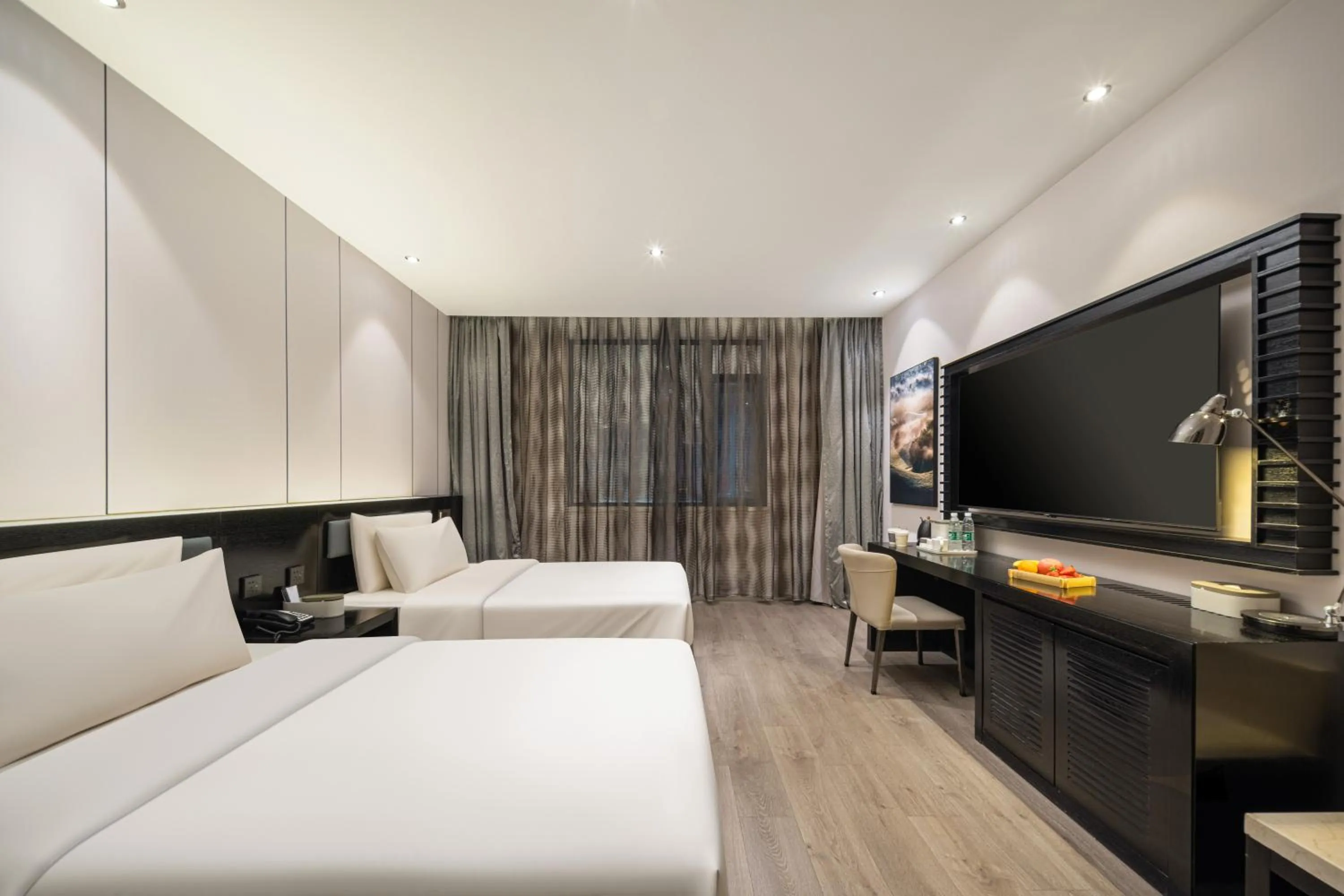 Communal lounge/ TV room, Bed in Atour X Hotel Shanghai International Tourism and Resort Safari Park