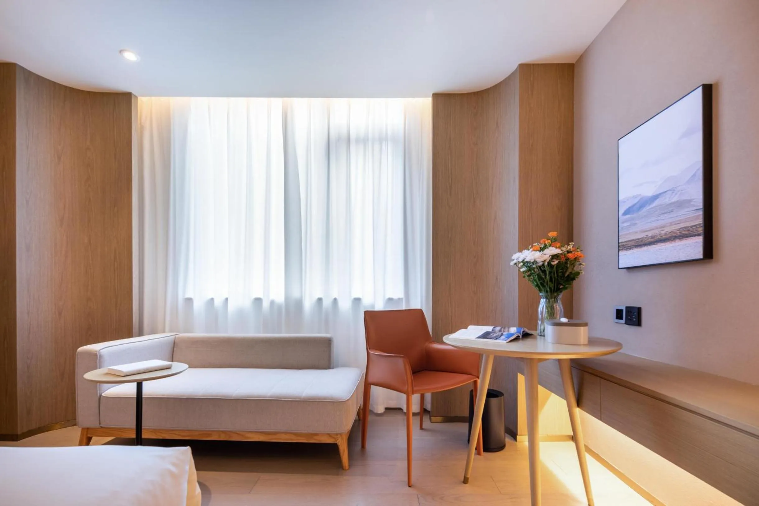 Bed in Atour X Hotel Shanghai Jinshan Wanda Plaza City Beach