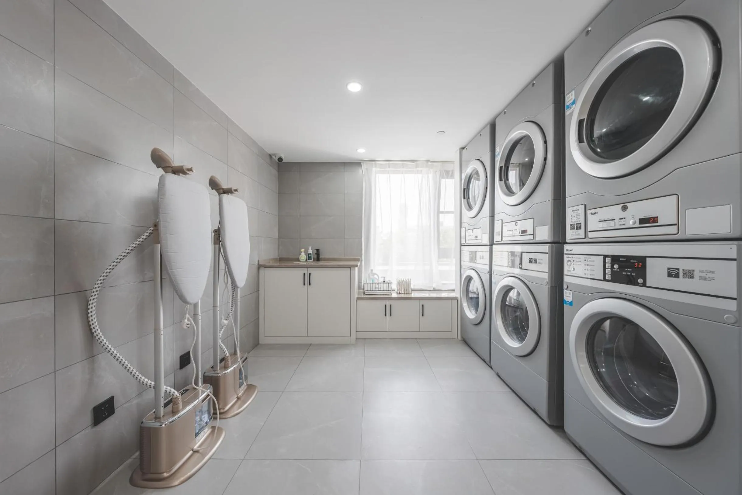 Atour Light Hotel Hangzhou Xiasha