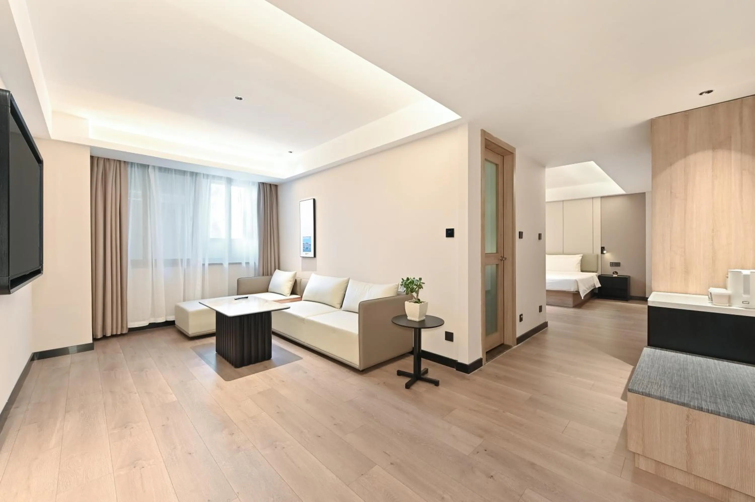 Bed in Atour Hotel Dalian Zhongshan Square