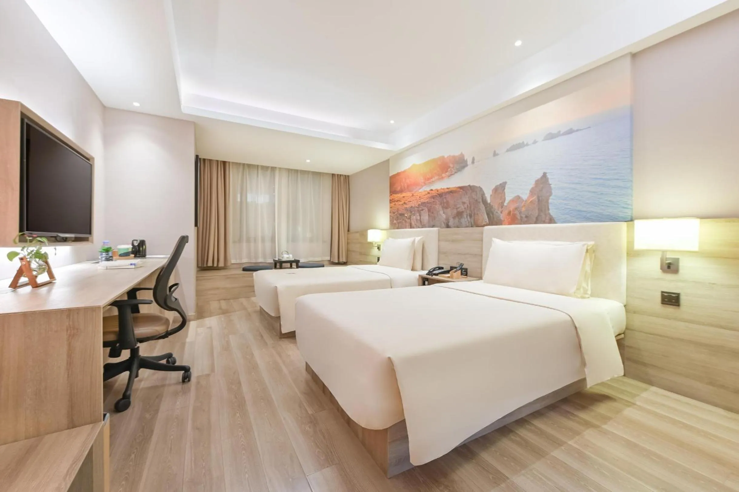 Bed in Atour Hotel Dalian Zhongshan Square