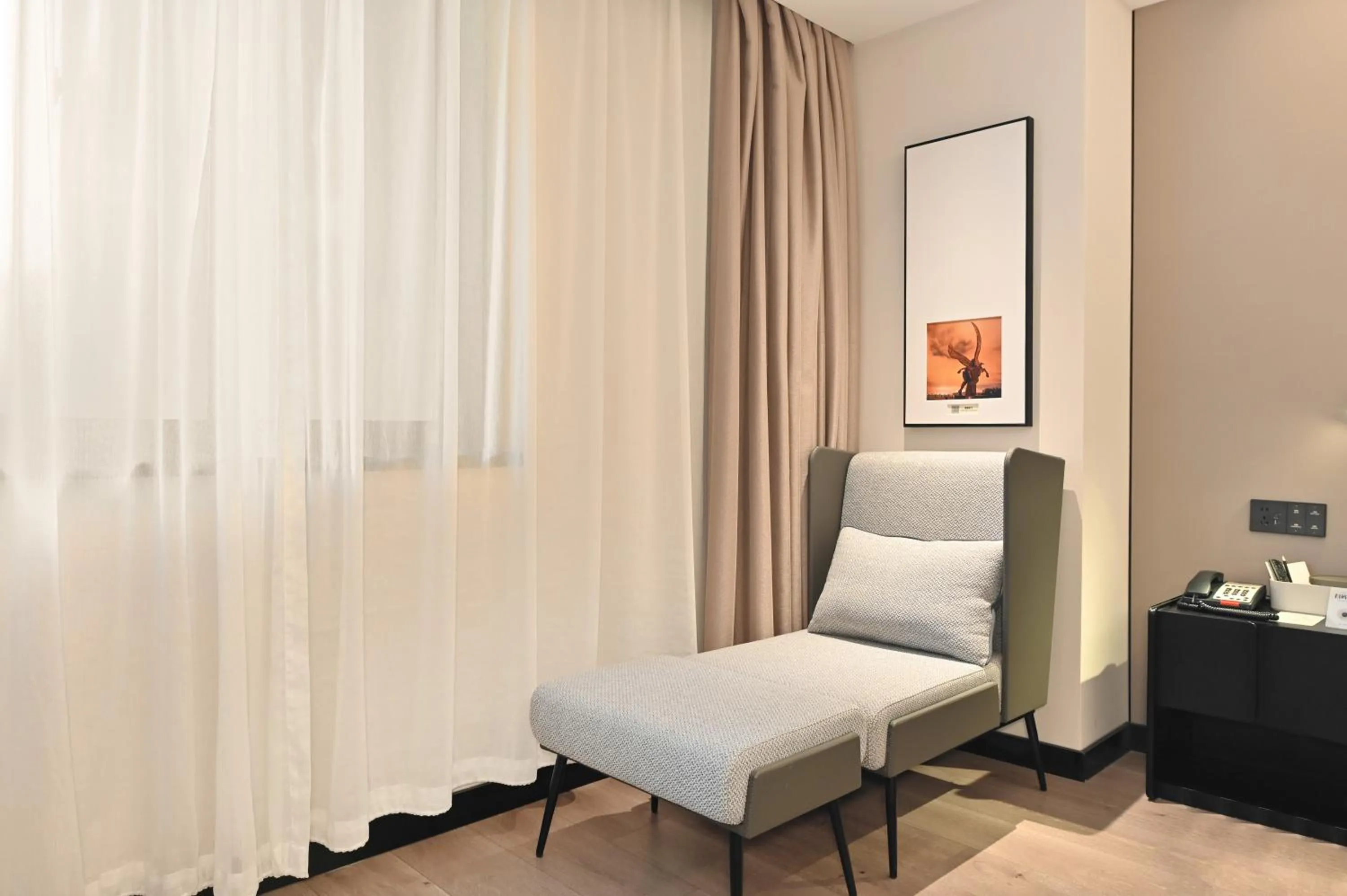 Atour Hotel Dalian Zhongshan Square