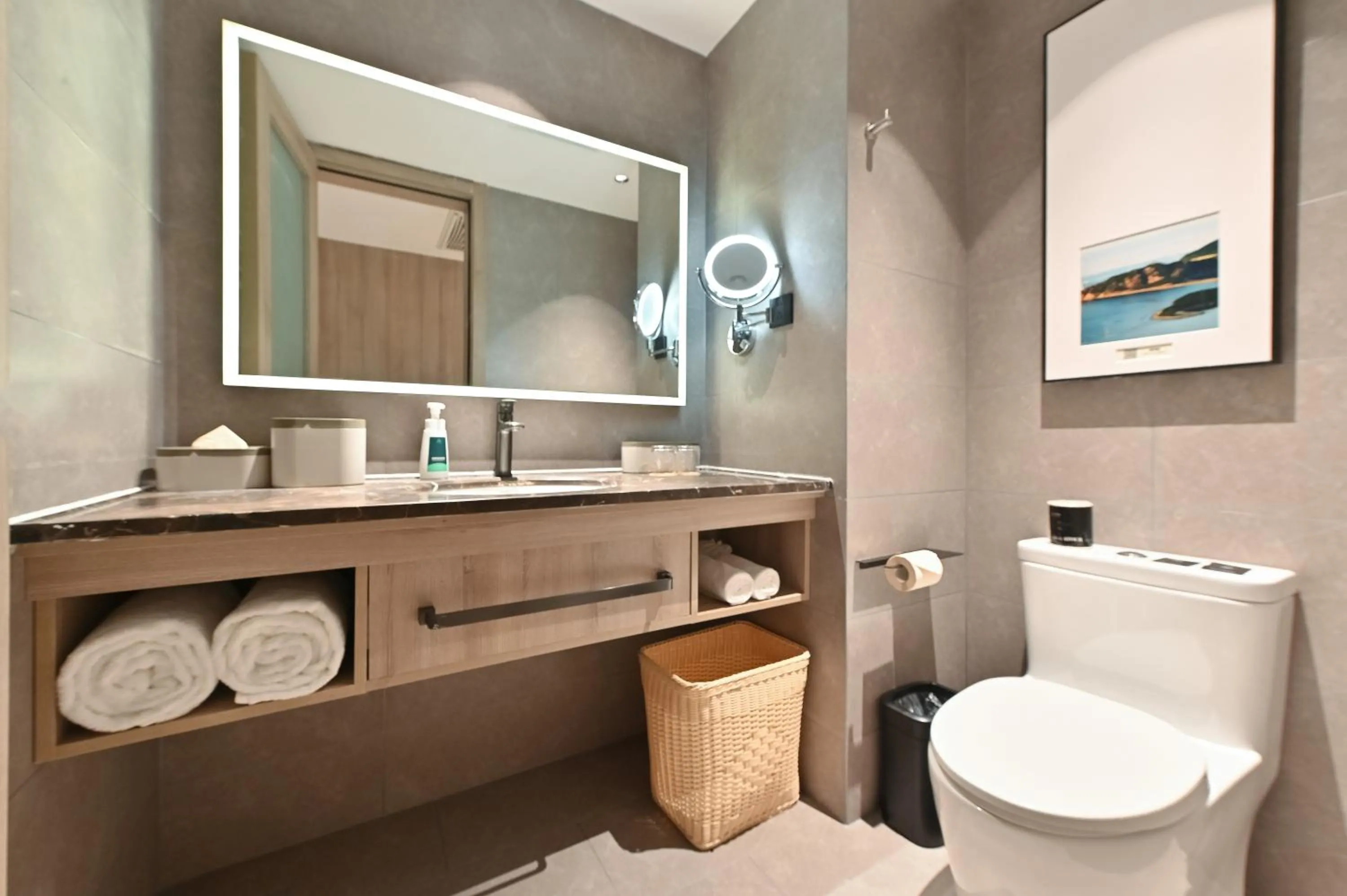 Atour Hotel Dalian Zhongshan Square