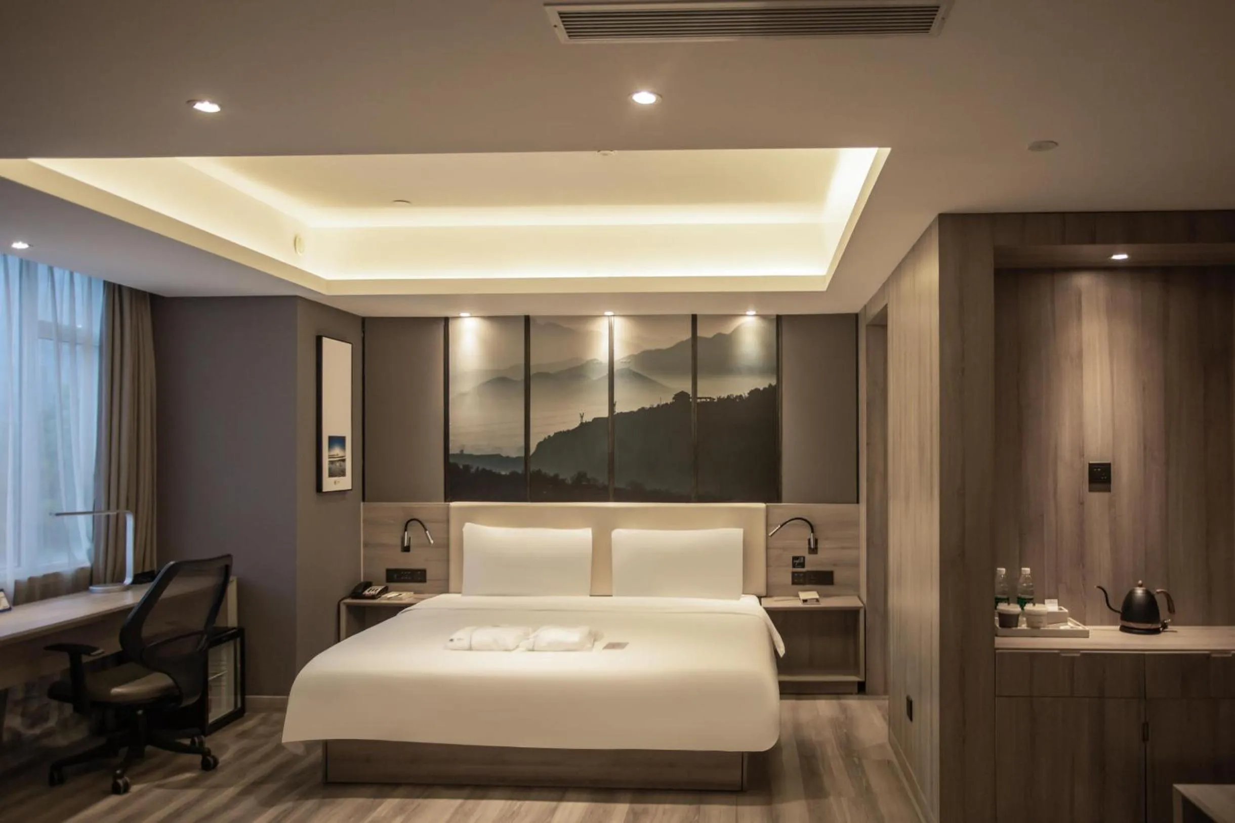 Atour Hotel Yantai Golden Beach