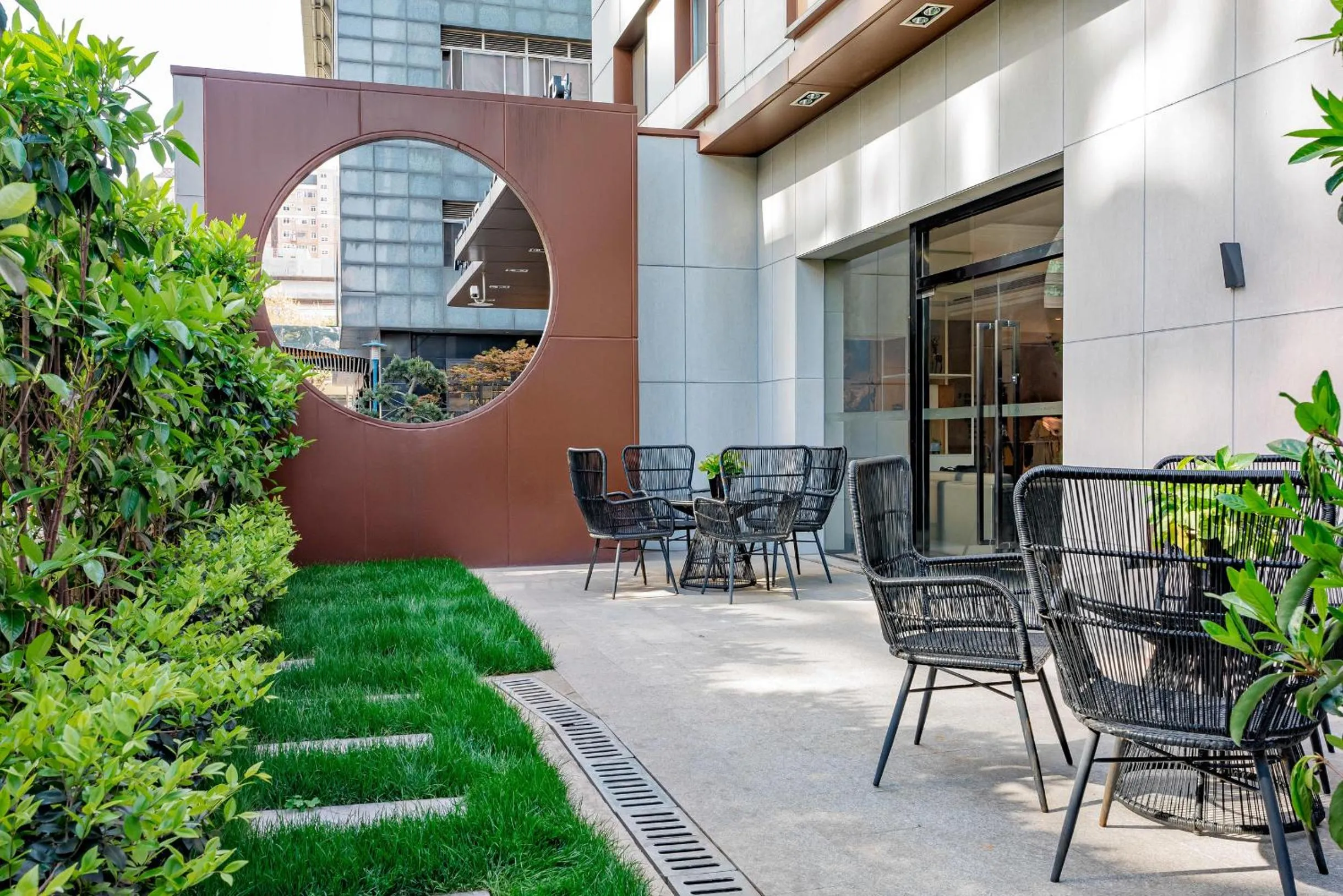 Atour Hotel Shanghai Xianxia