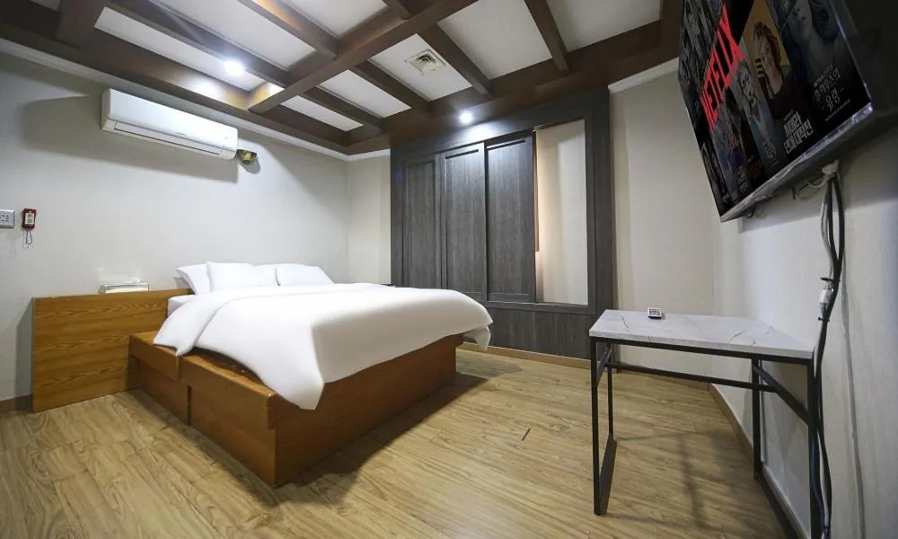 Bed in Hotel Feel Green