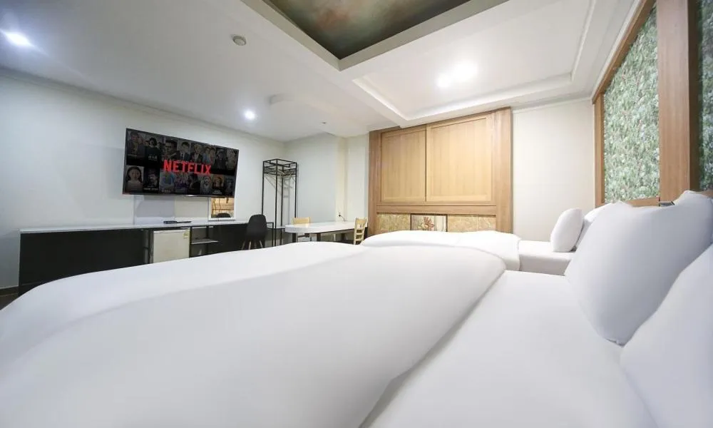 Bed in Hotel Feel Green