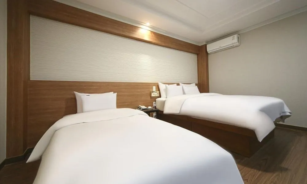 Bed in Hotel Feel Green