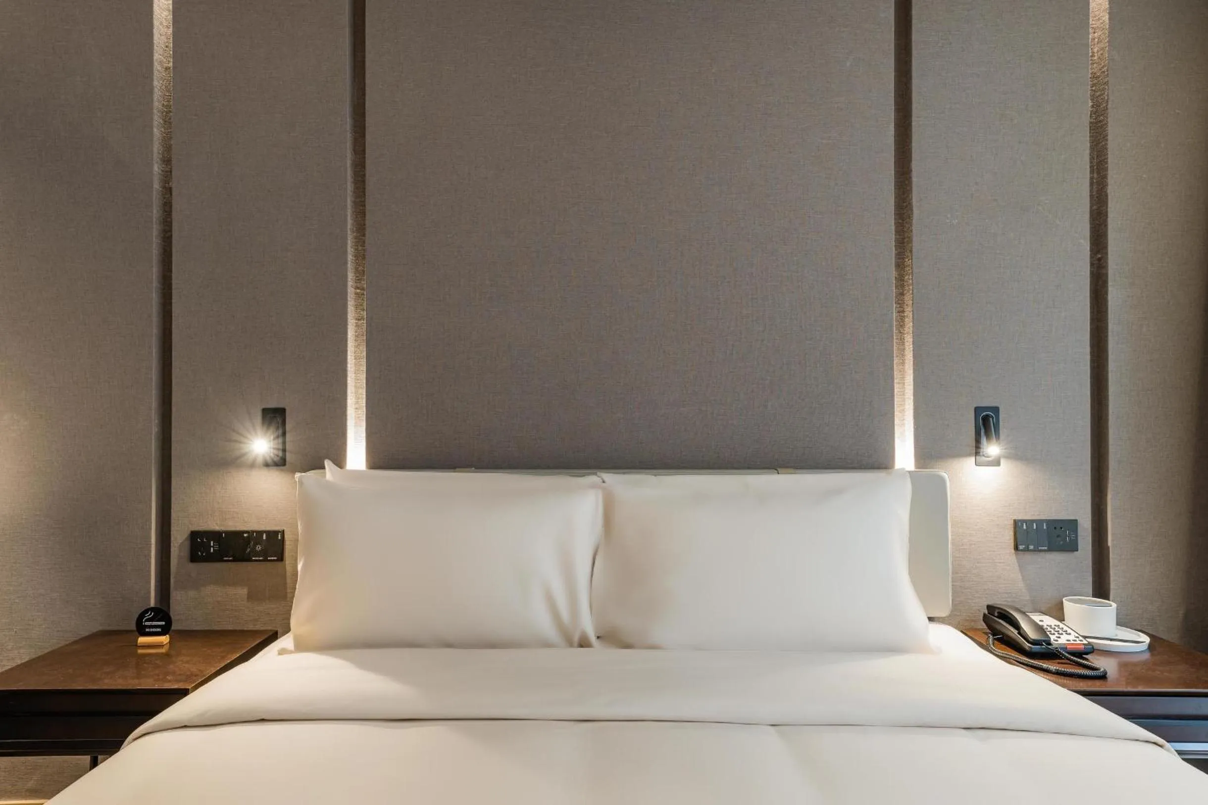 Bed in Atour Hotel Ningbo Yinzhou Impression City