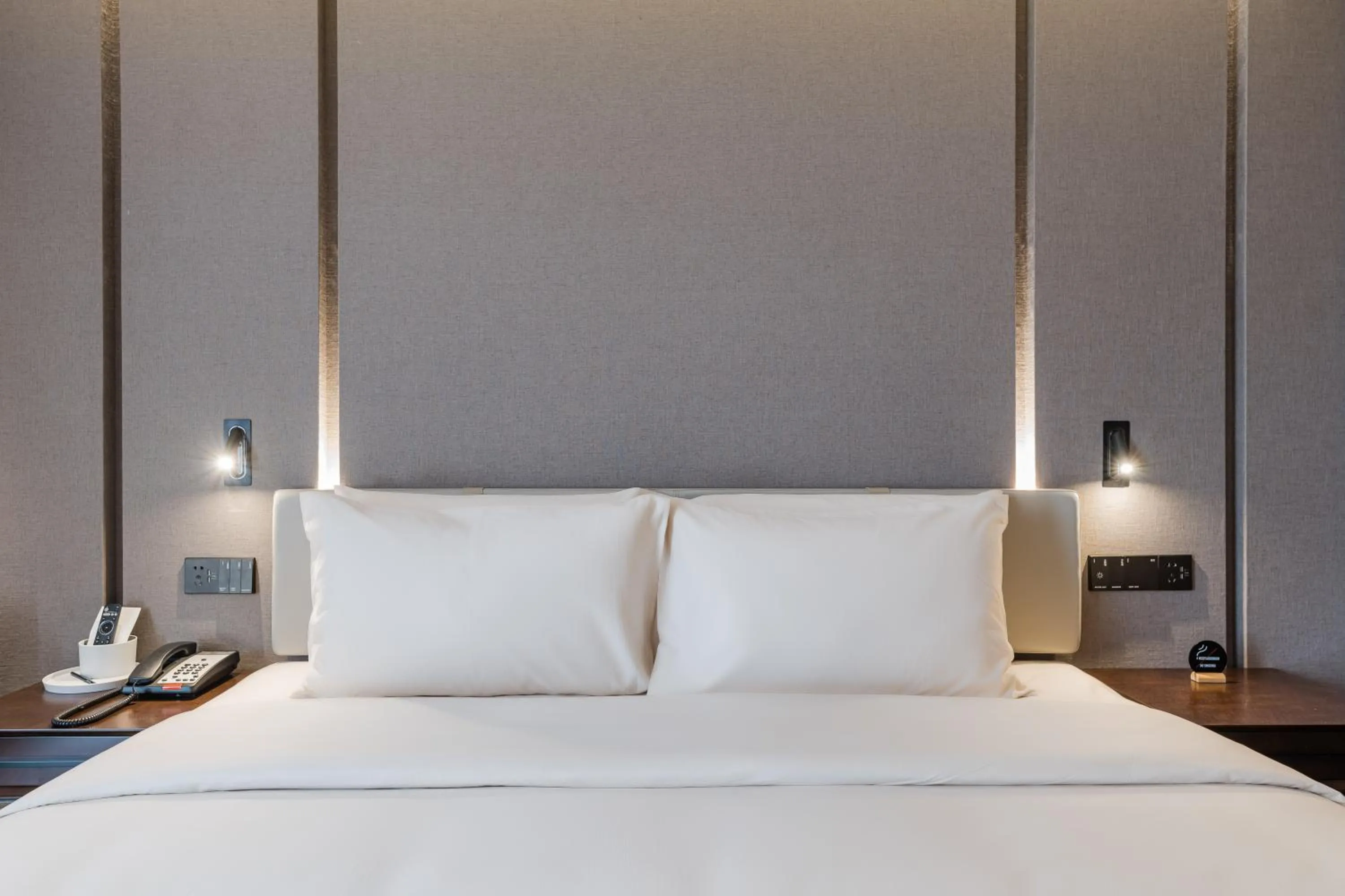 Bed in Atour Hotel Ningbo Yinzhou Impression City