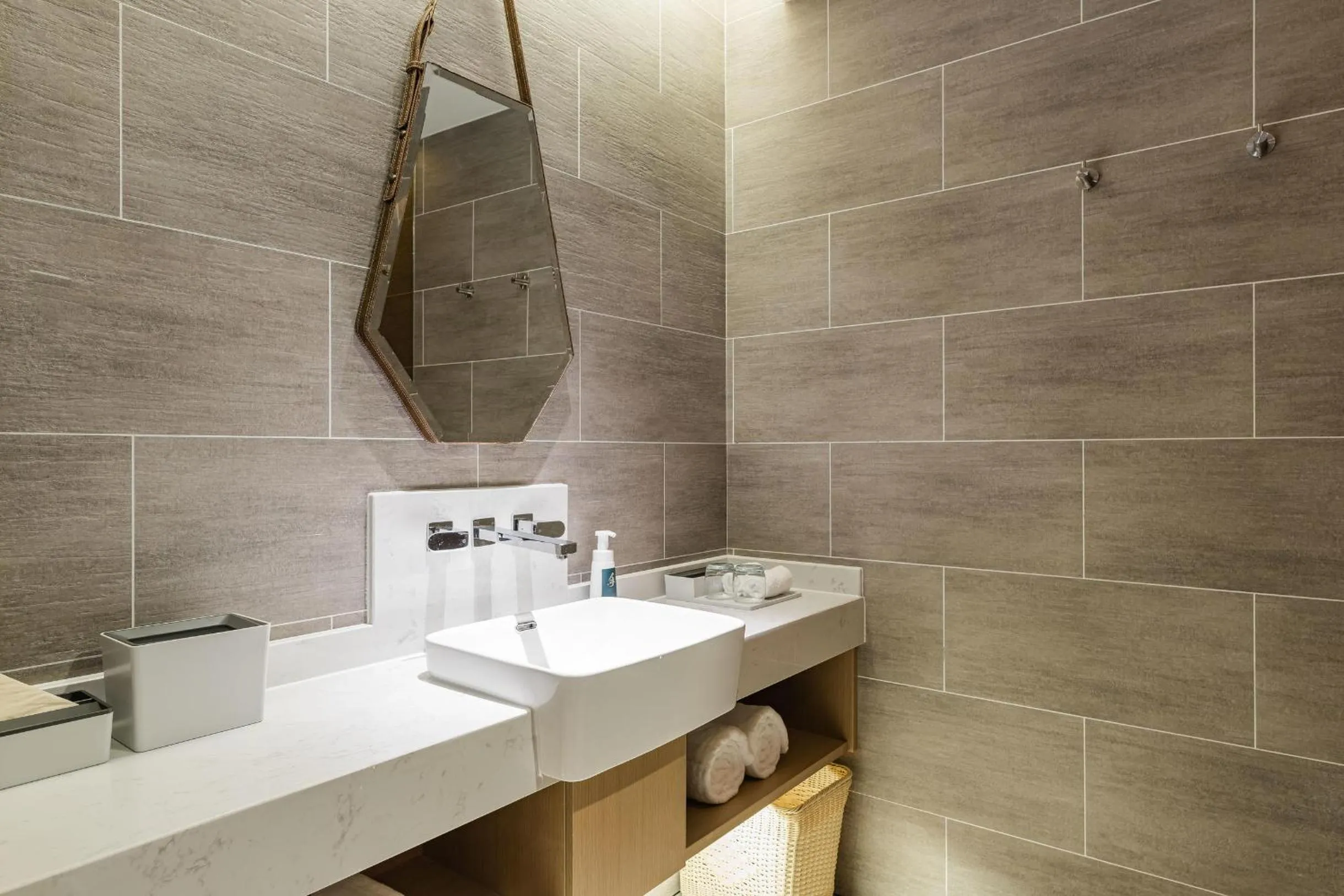 Atour Hotel Ningbo Yinzhou Impression City