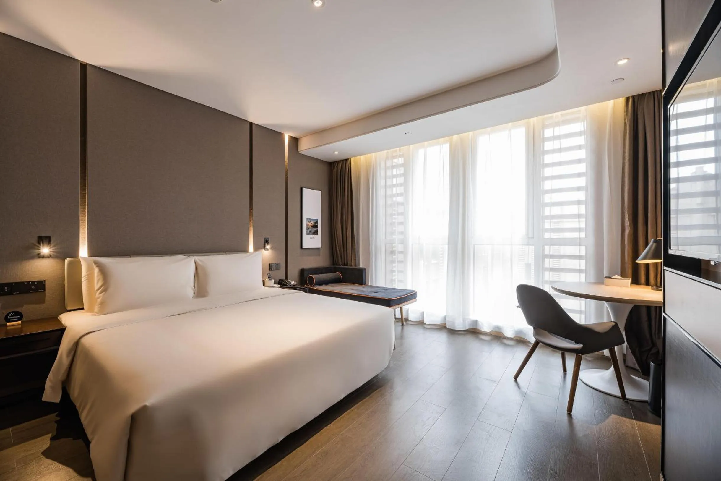 Bed in Atour Hotel Ningbo Yinzhou Impression City
