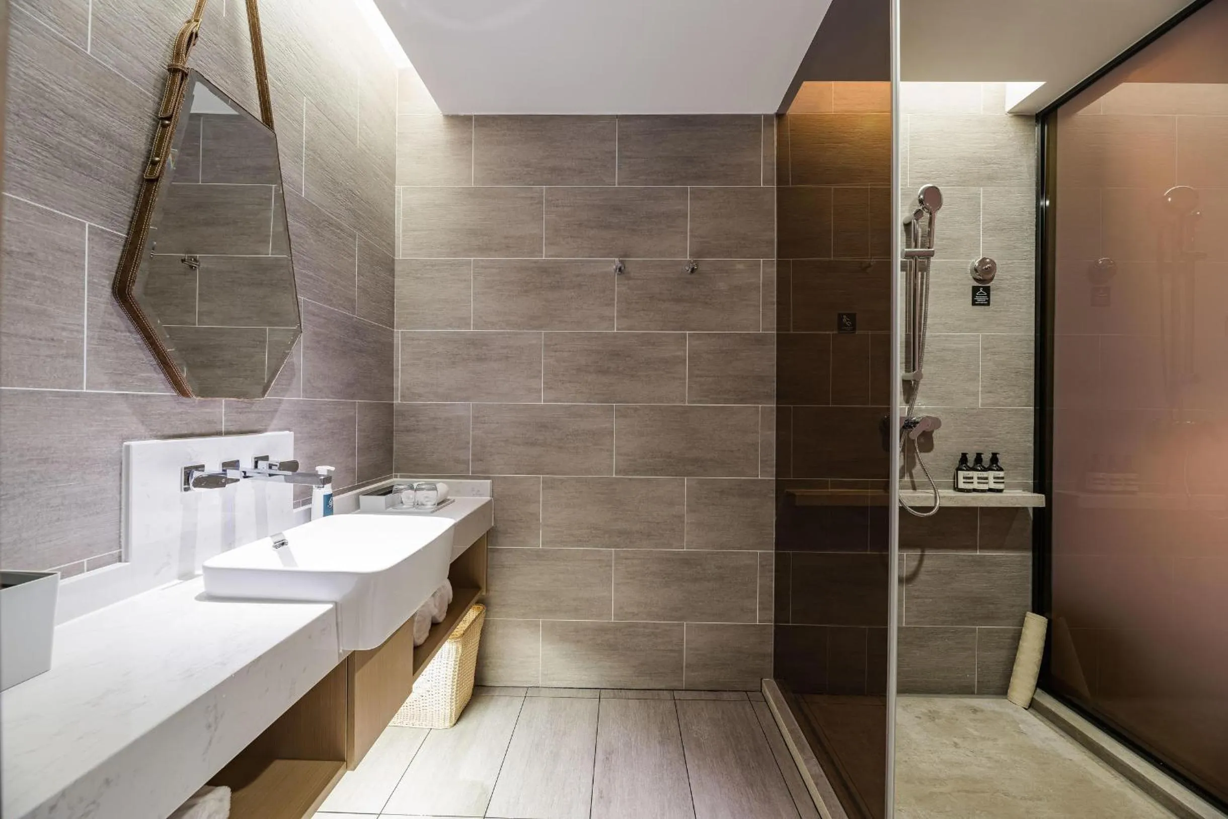 Atour Hotel Ningbo Yinzhou Impression City