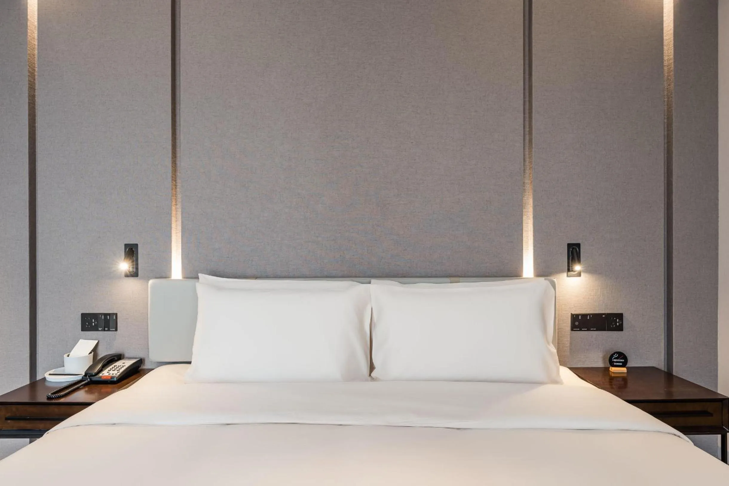 Bed in Atour Hotel Ningbo Yinzhou Impression City