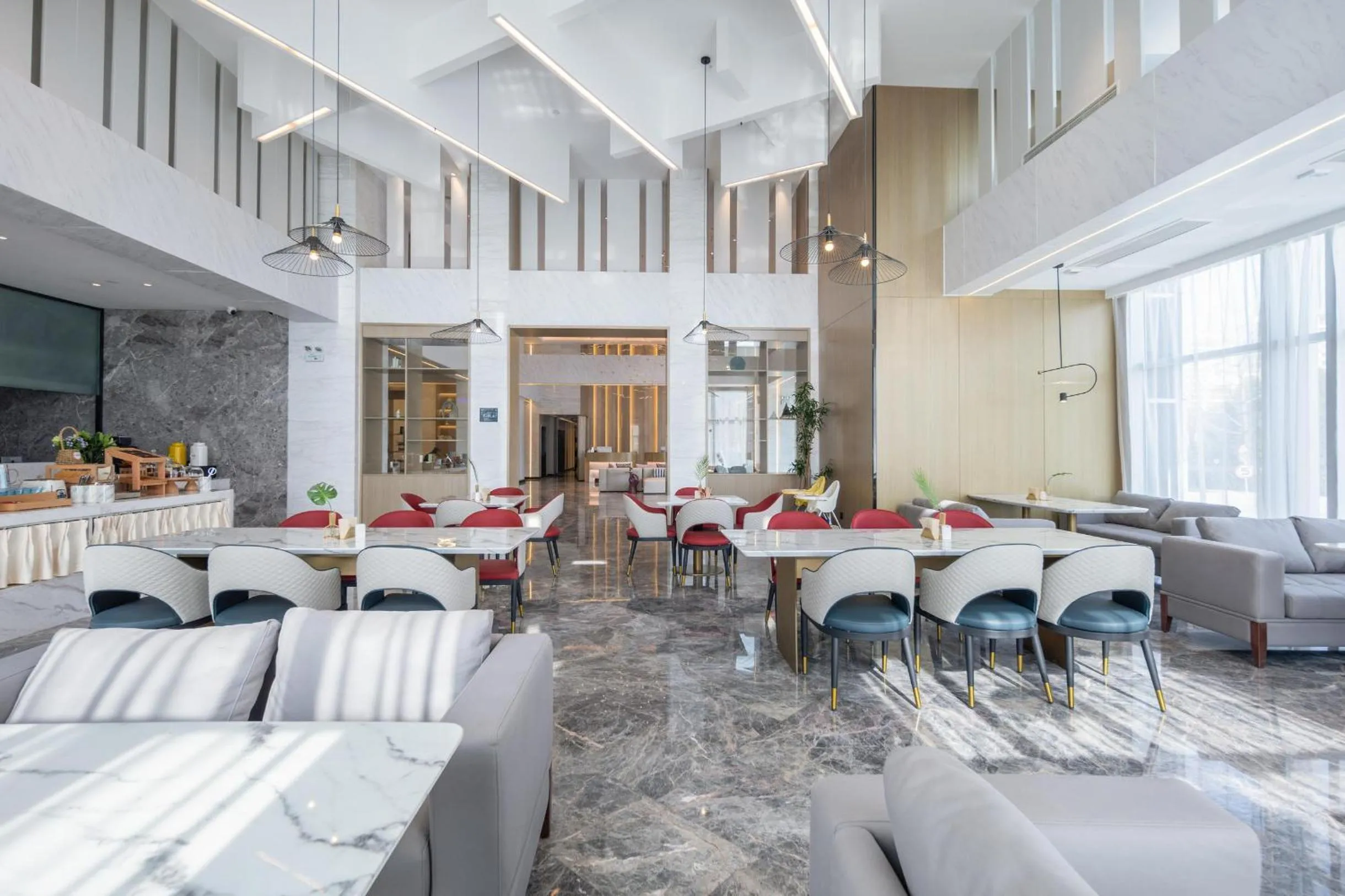 Atour Hotel Hefei North Square South Station