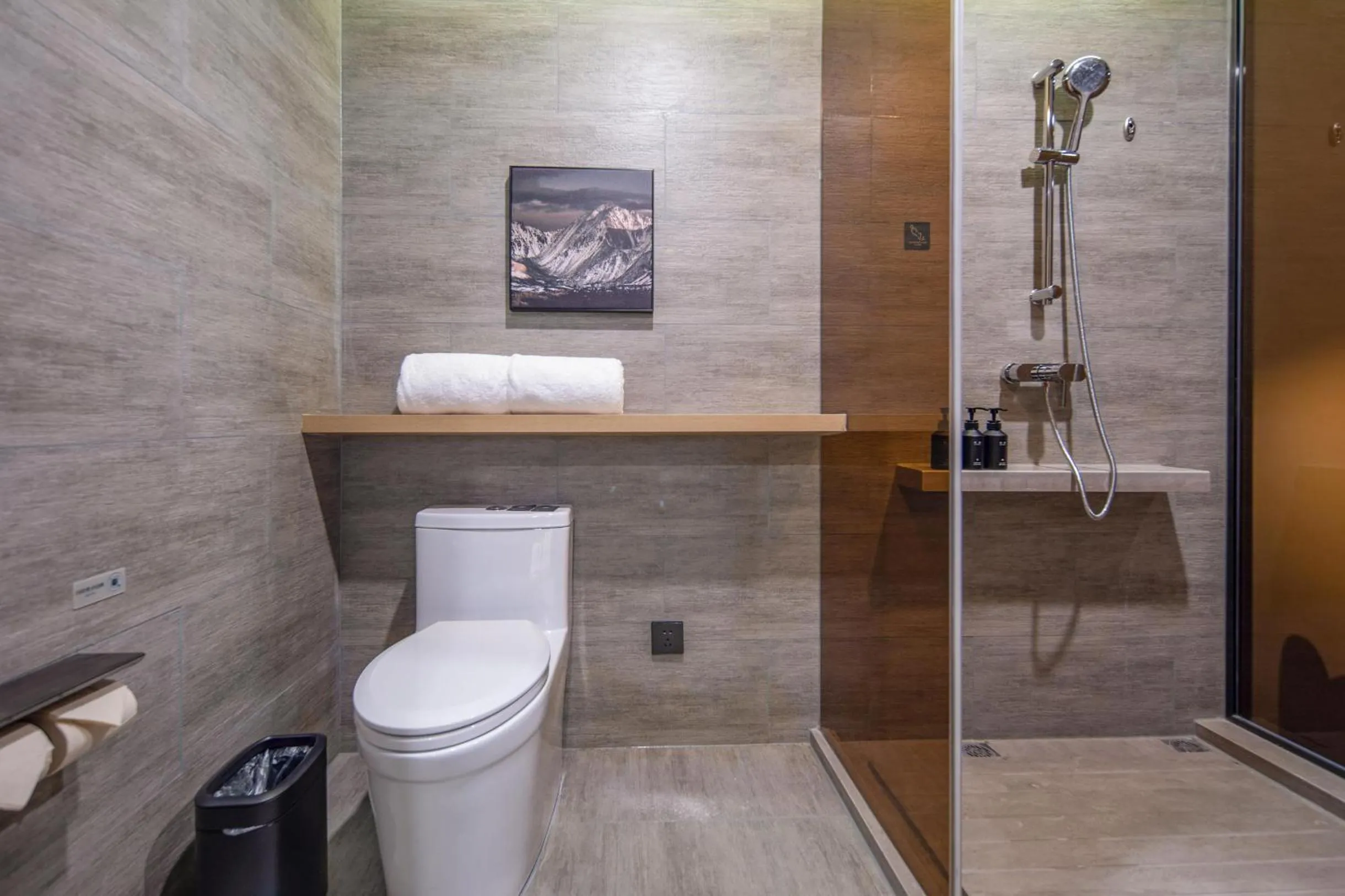 Atour Hotel Hefei North Square South Station