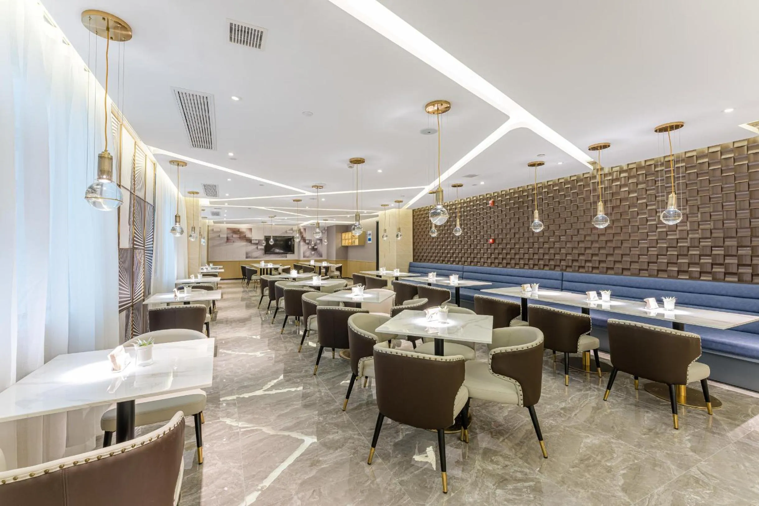 Restaurant/places to eat in Atour Hotel Xiamen Airport Wuyuan Bay