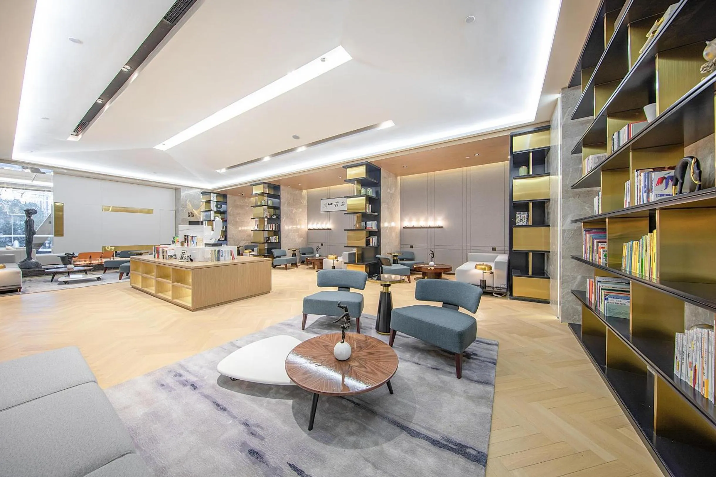 Atour Hotel Yichun Administrative Center