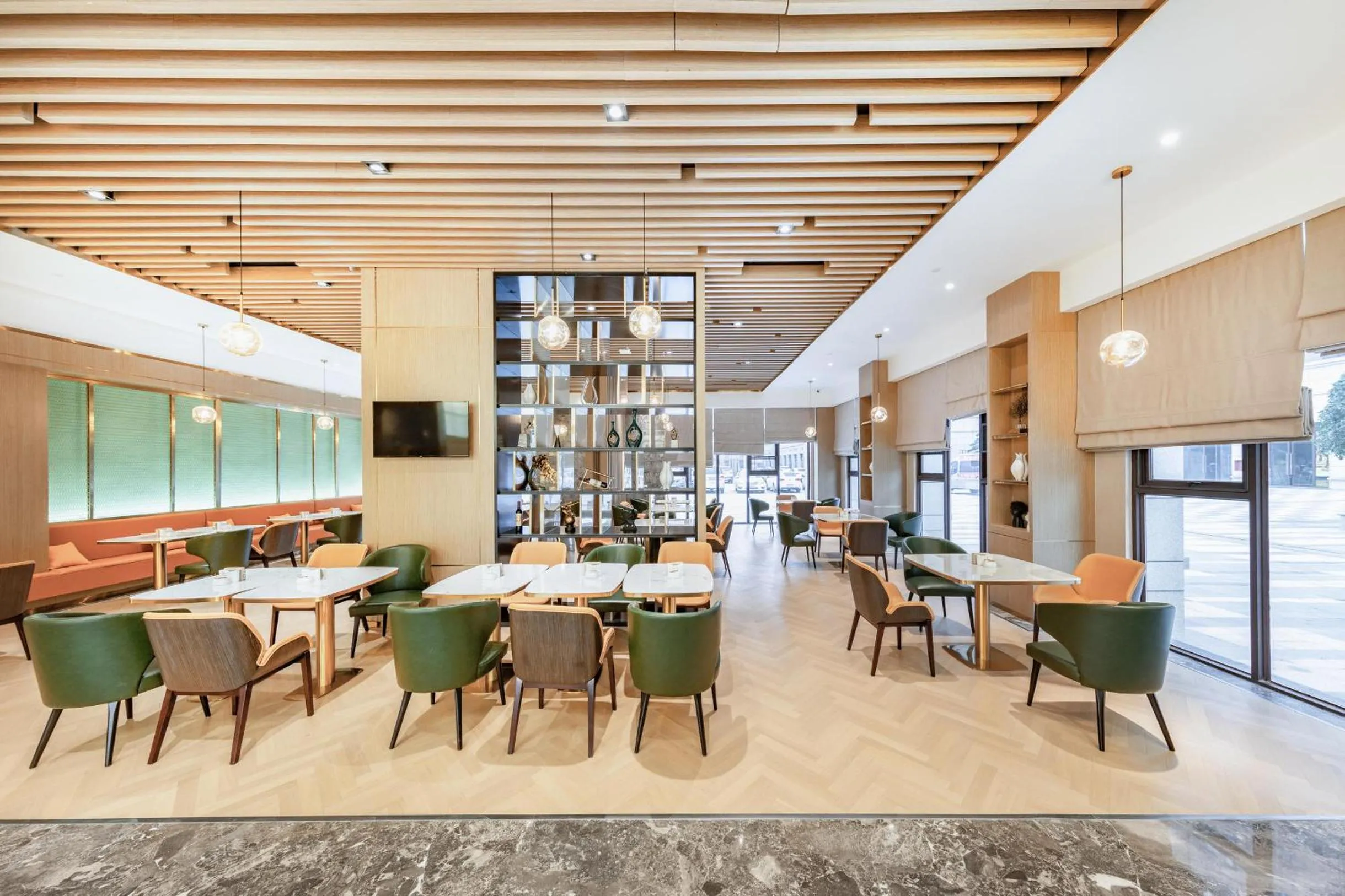 Atour Hotel Yichun Administrative Center