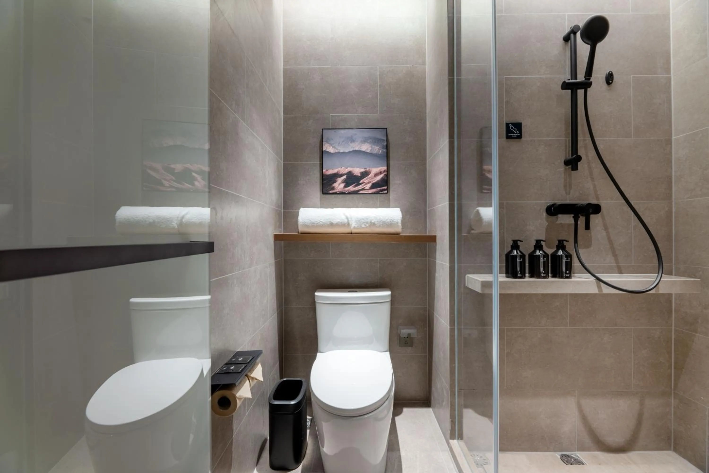 Toilet in Atour Hotel Qingdao Laoshan Shilaoren Beach